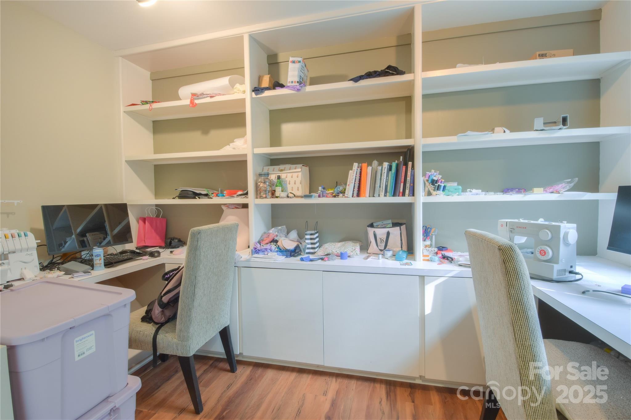 8333 Meadow Lakes Drive Property Photo 9