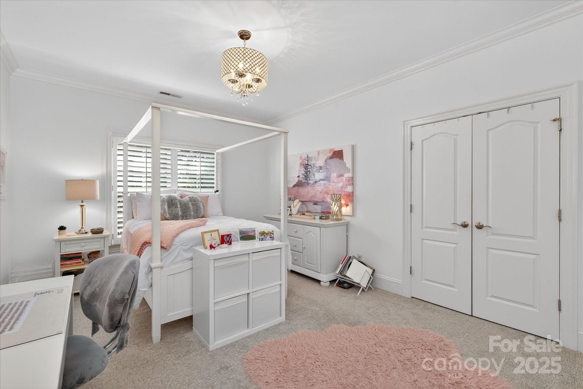 7911 Pemswood Street Property Photo 25