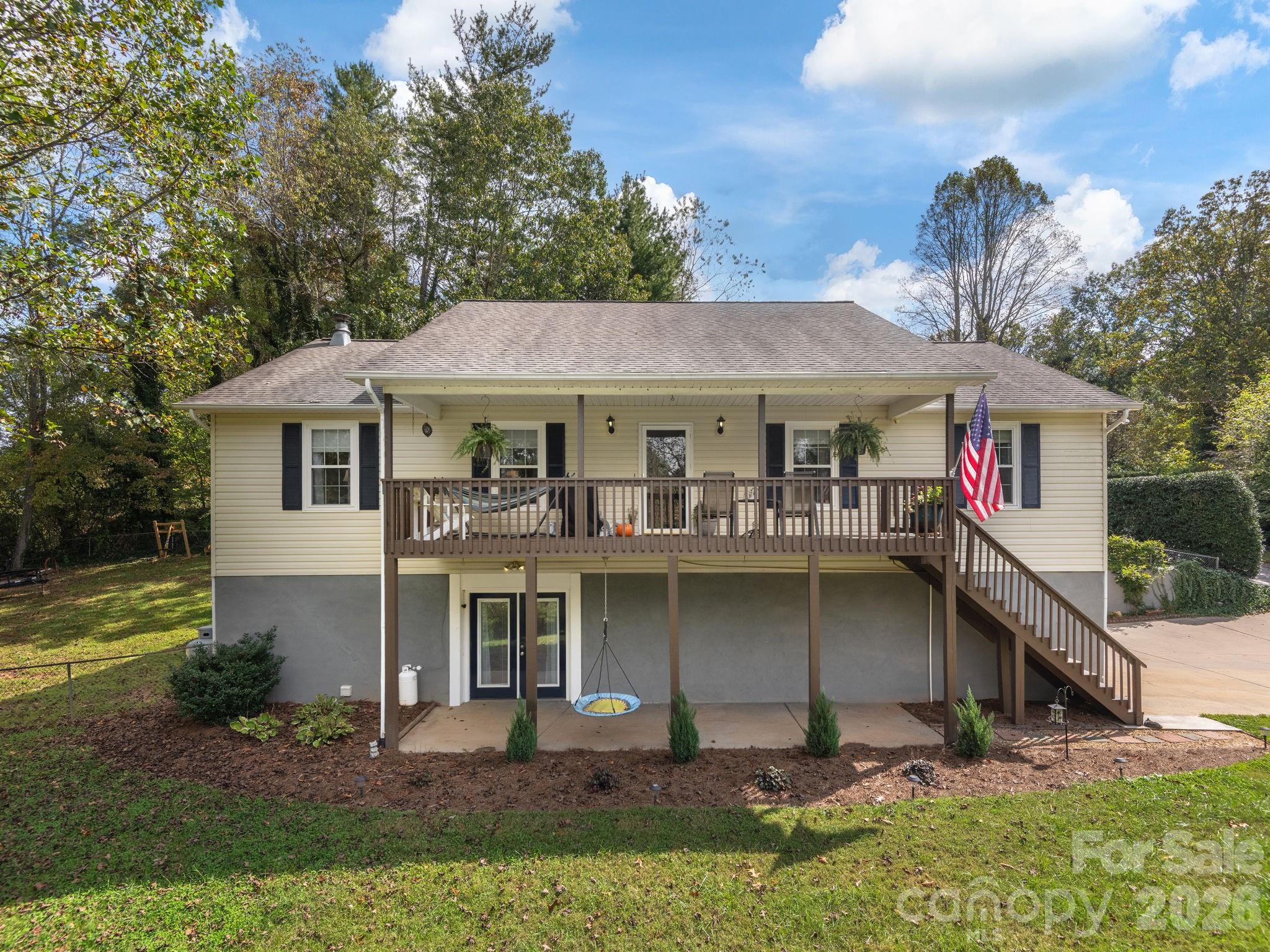 61 Blue Ridge Acres Road Property Photo 2