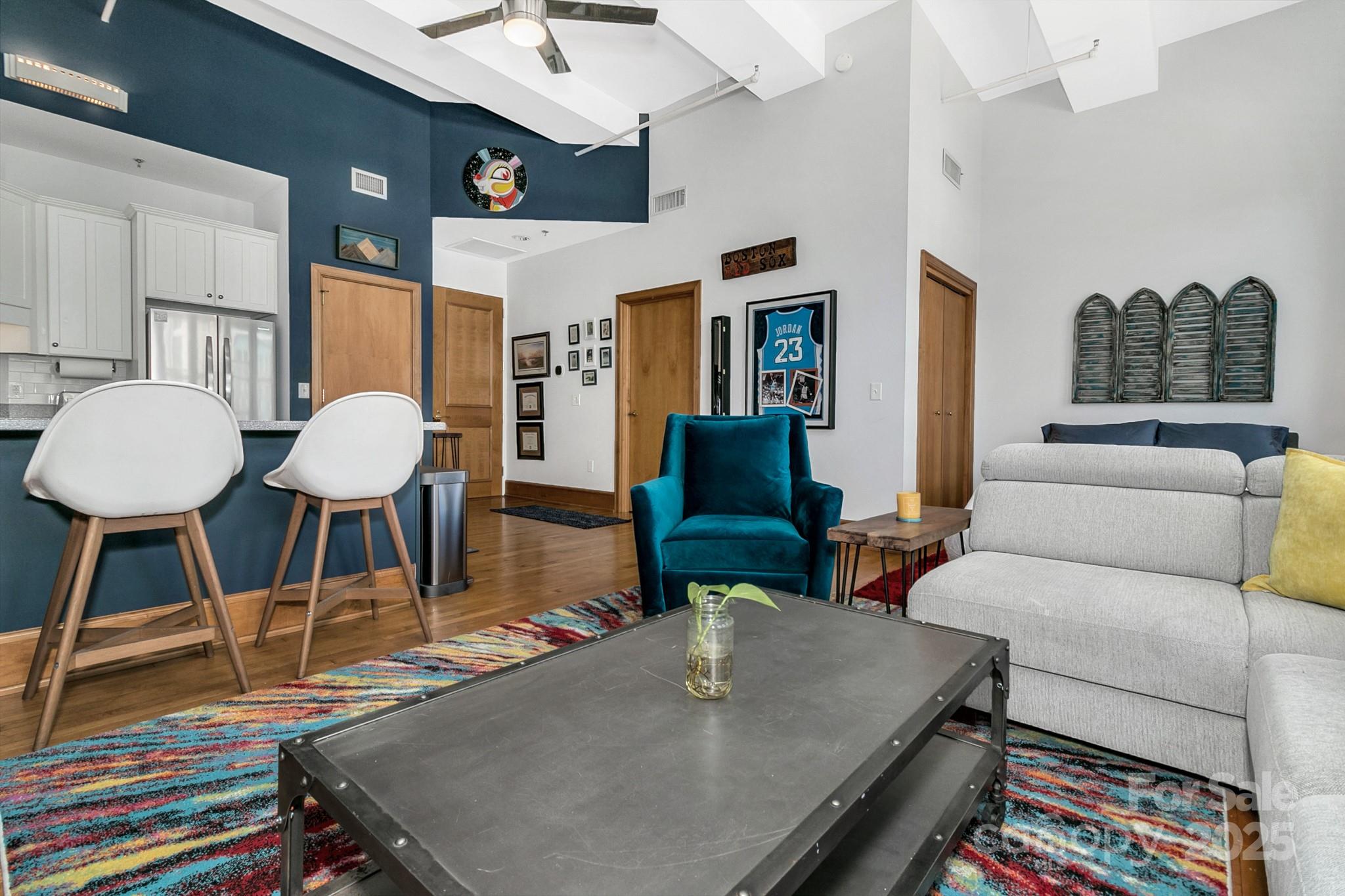 59 College Street 402 Property Photo 13