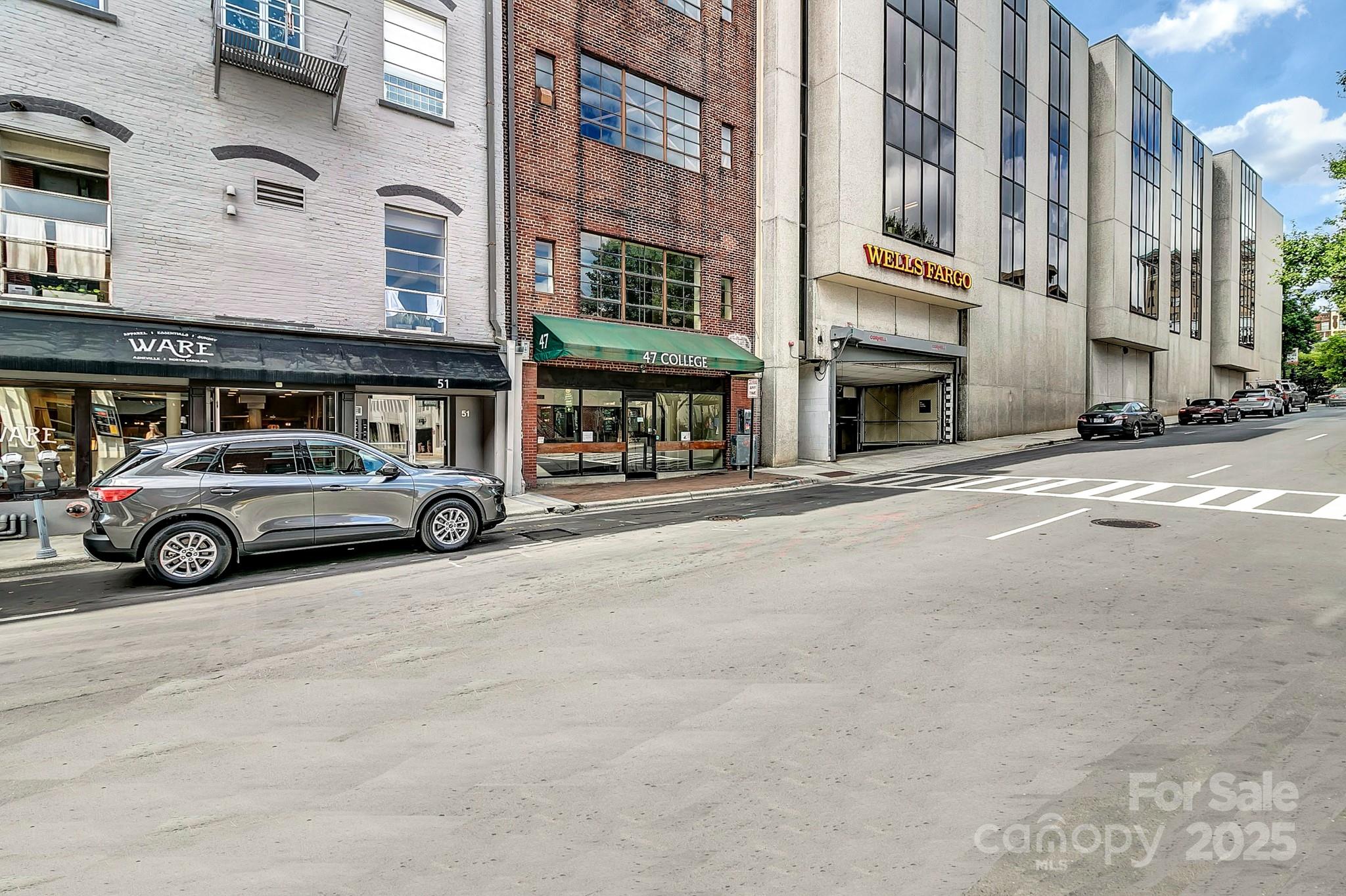 59 College Street 402 Property Photo 34