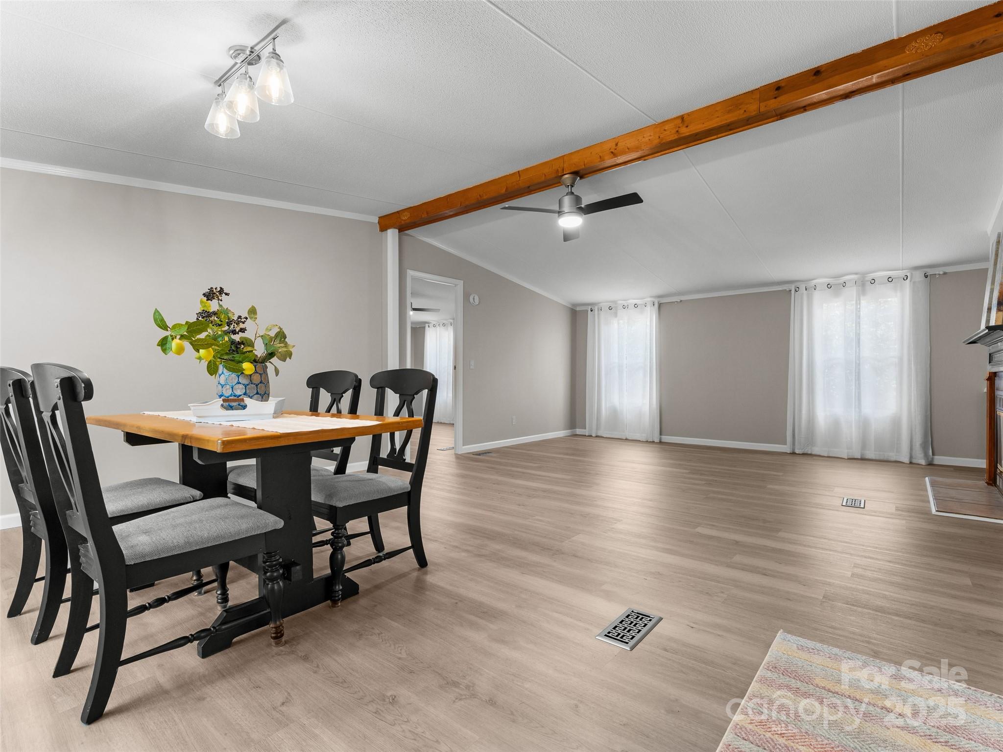 25 Overbrook Drive Property Photo 7