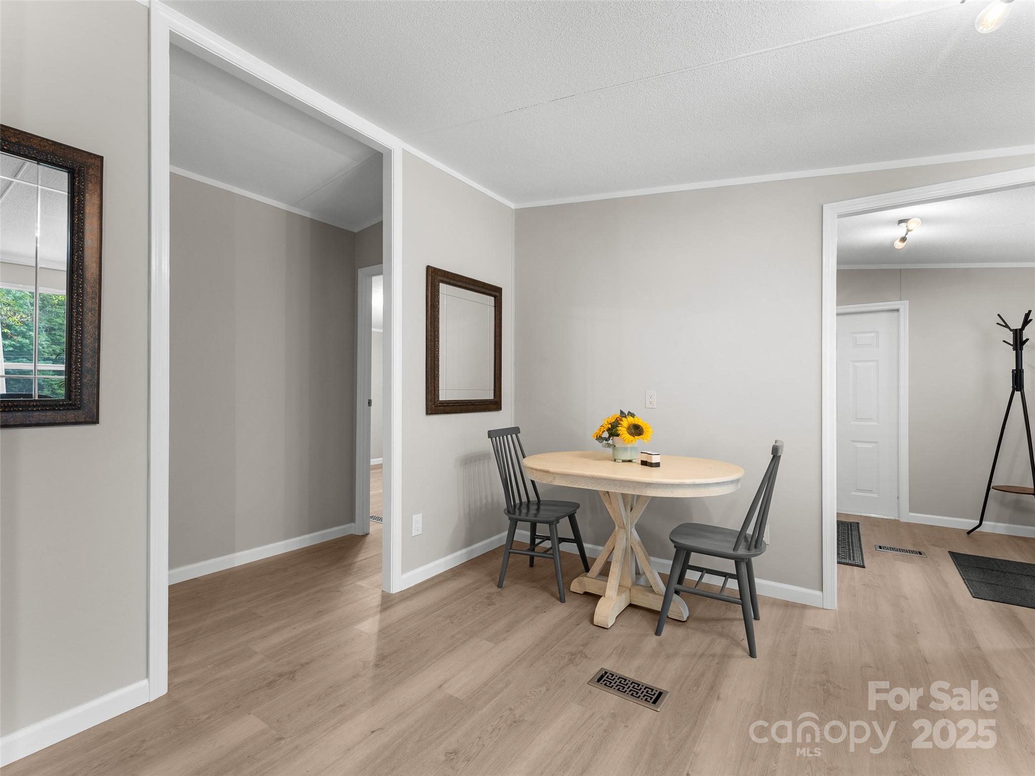 25 Overbrook Drive Property Photo 12