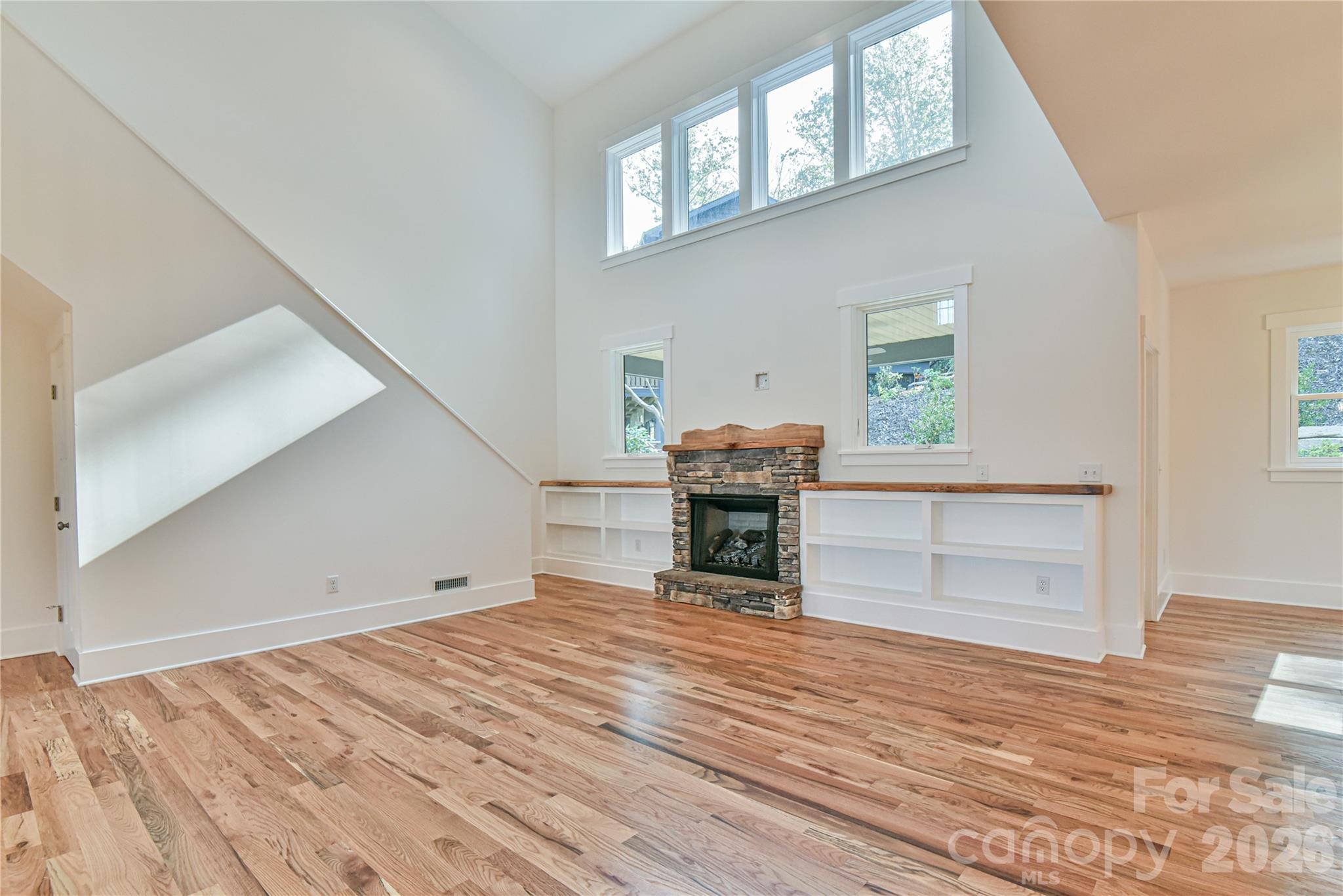 71 Crossings Circle Property Photo 6