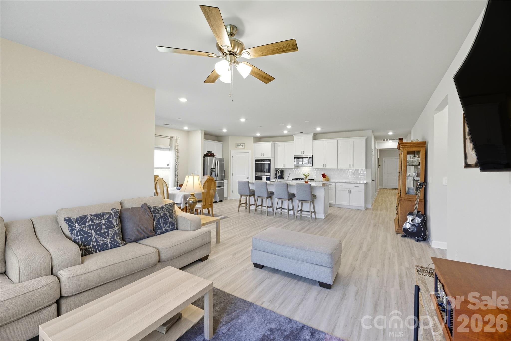 2023 Merida Street Property Photo 5