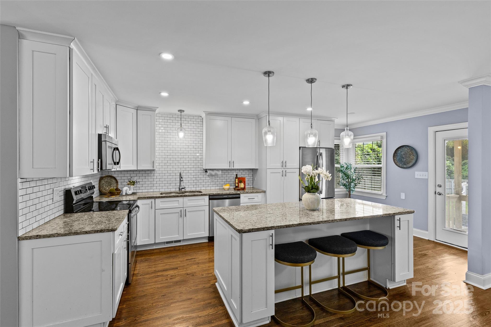 2538 Arnold Drive Property Photo 17