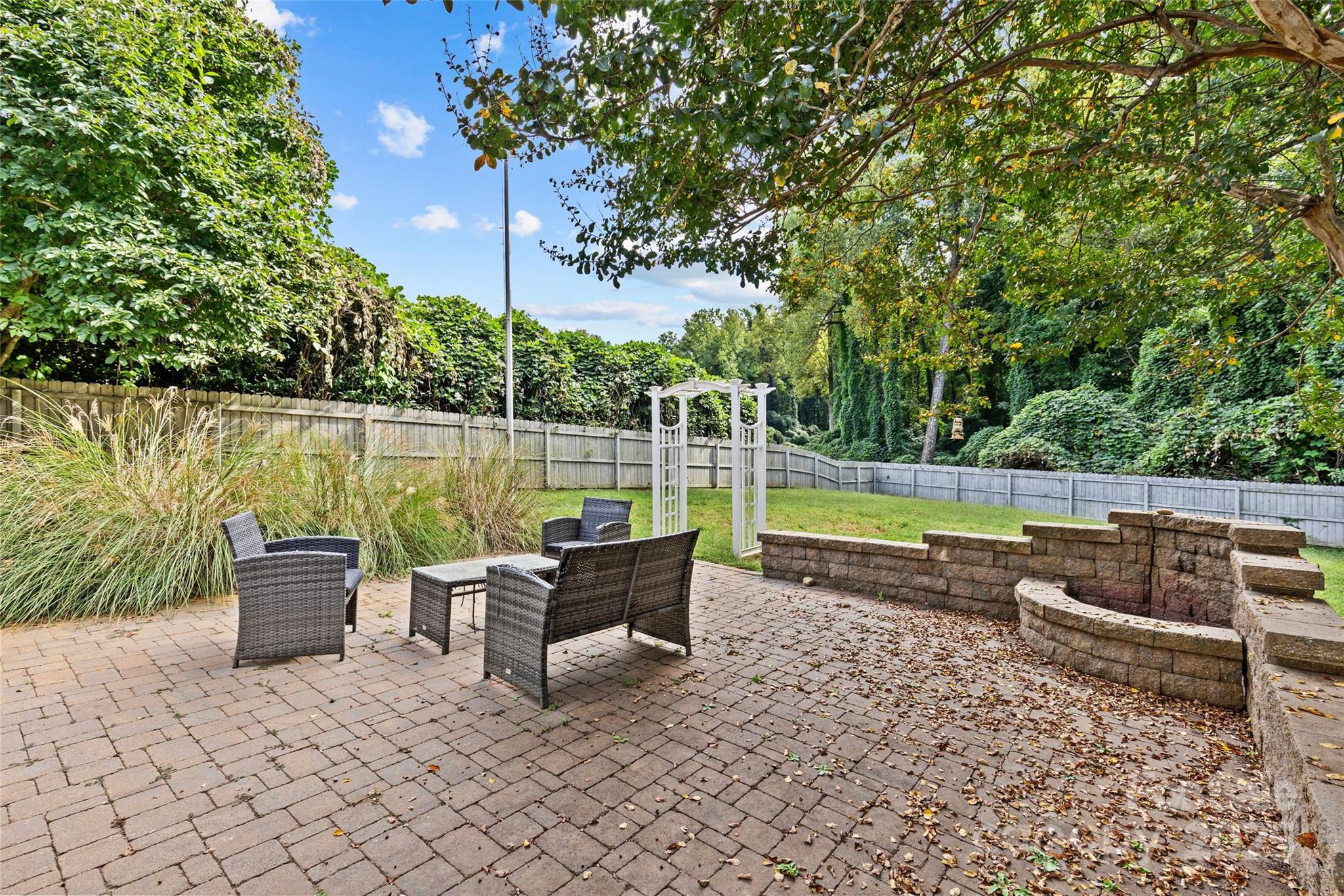 2538 Arnold Drive Property Photo 32