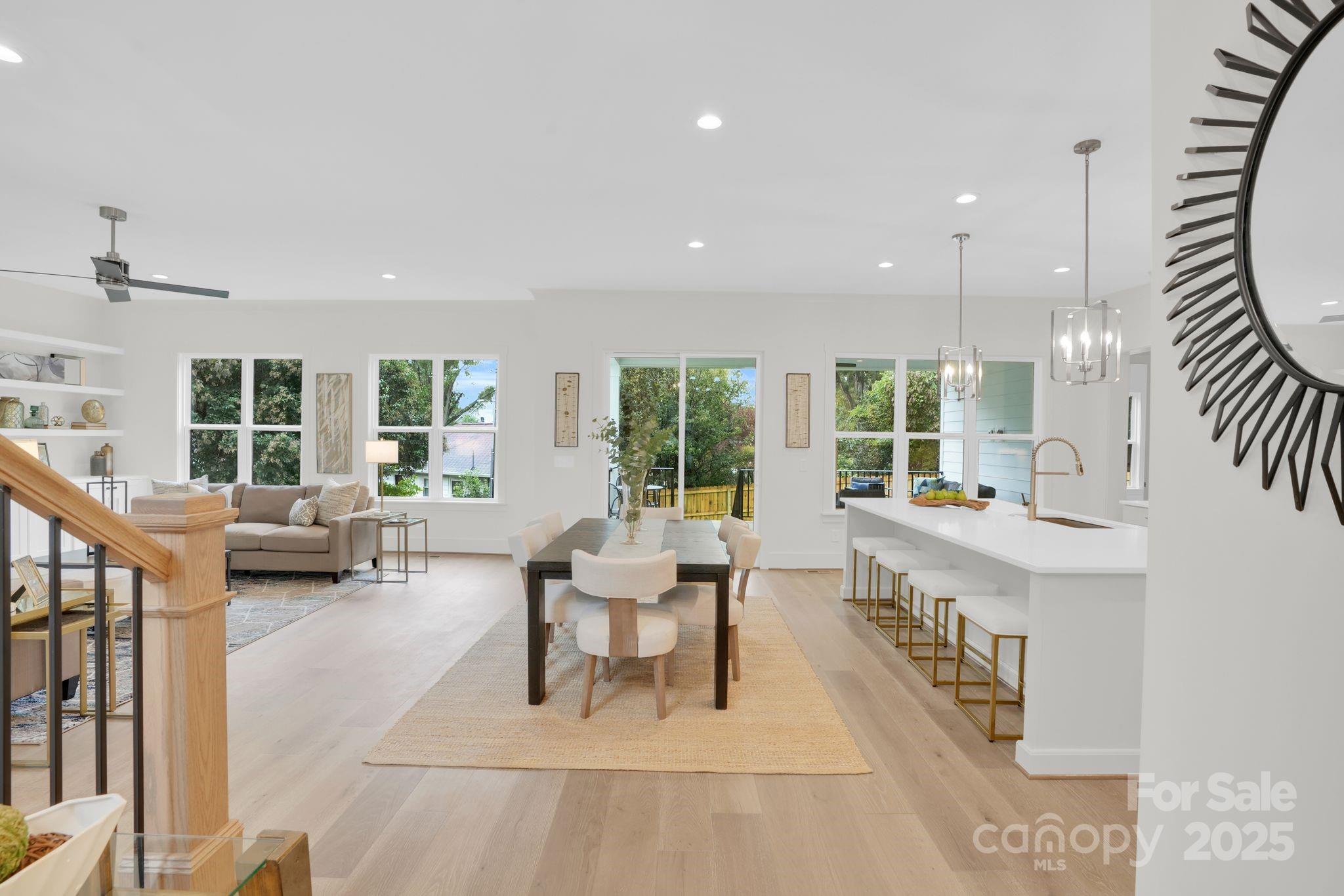 4918 Buckingham Drive Property Photo 5