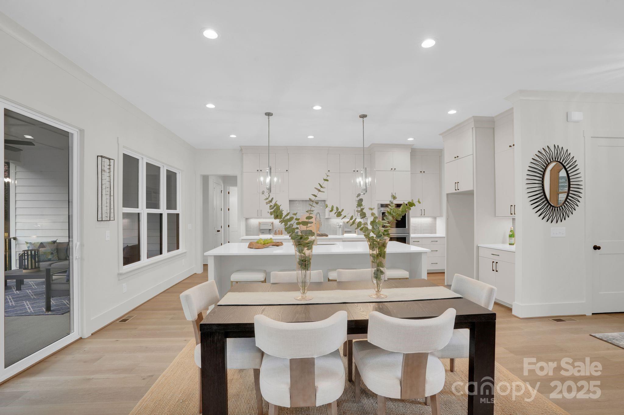 4918 Buckingham Drive Property Photo 13