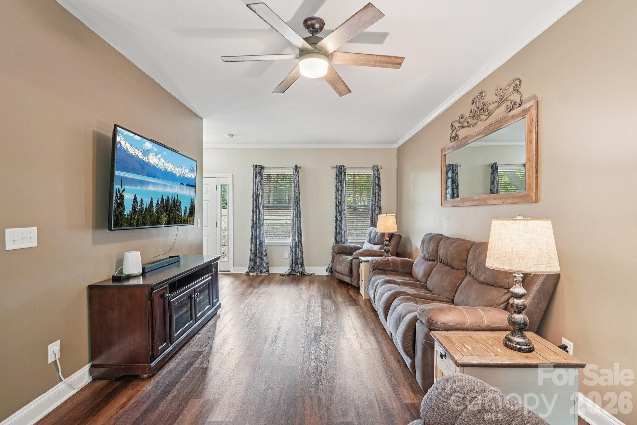 589 Newport Drive Property Photo 17