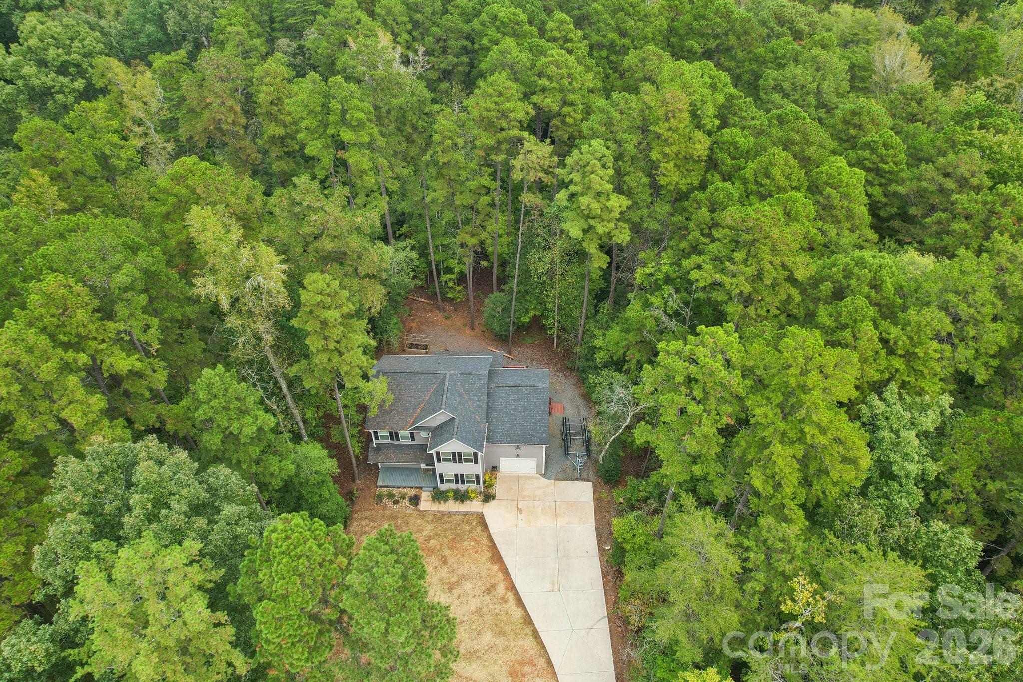 589 Newport Drive Property Photo 21