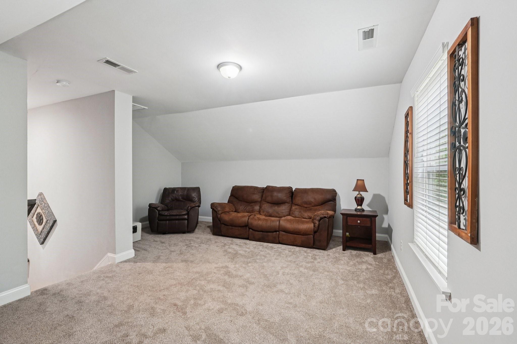 589 Newport Drive Property Photo 37