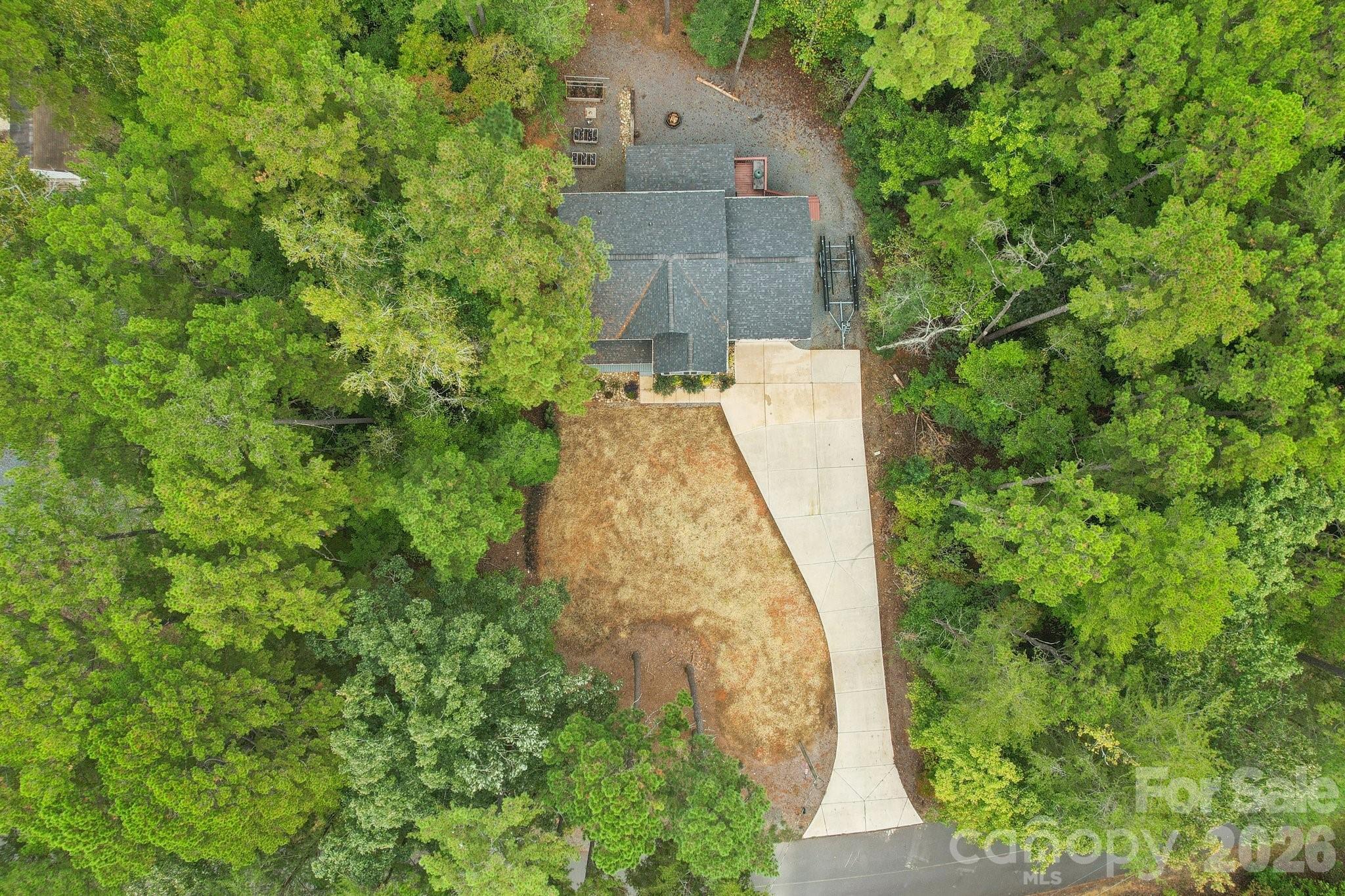 589 Newport Drive Property Photo 41