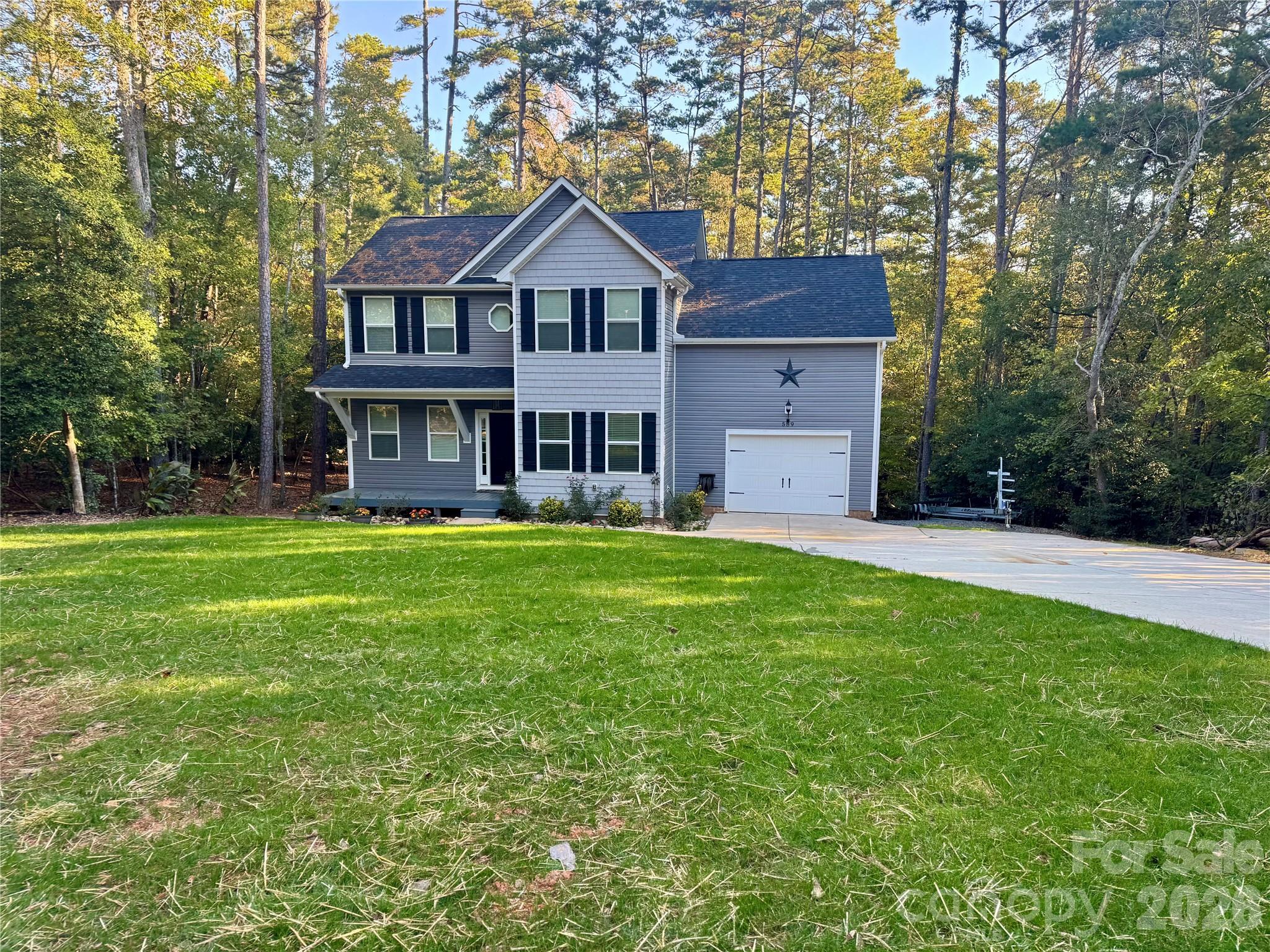 589 Newport Drive Property Photo 45