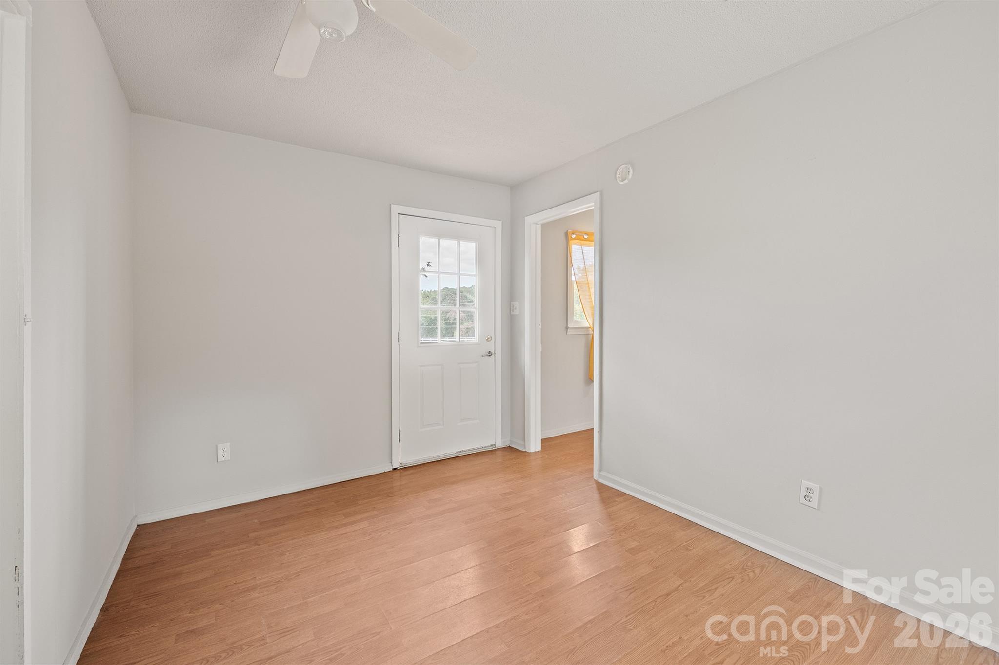 801 N Grove Street Property Photo 38