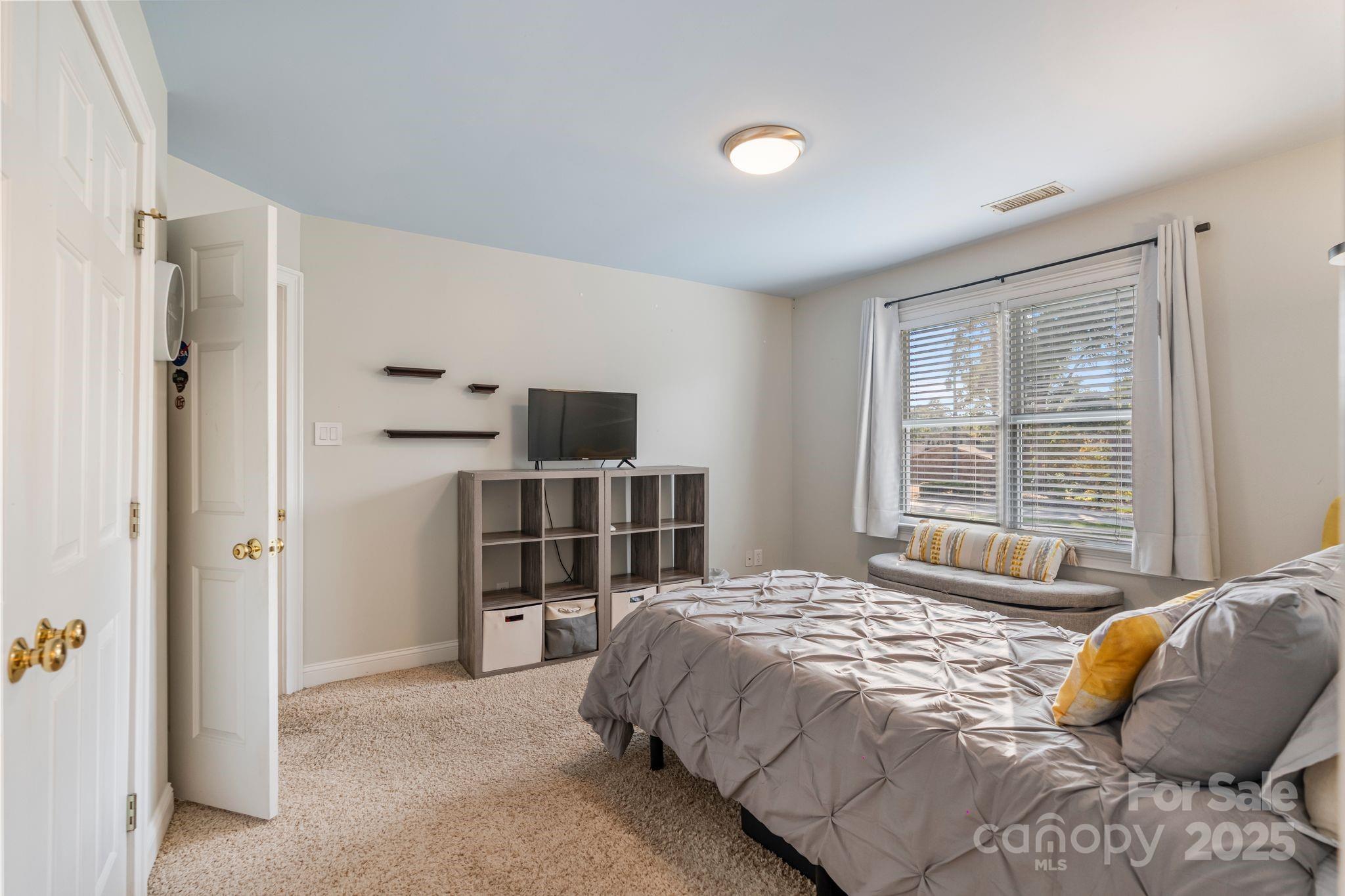 21216 Norman Shores Drive Property Photo 30