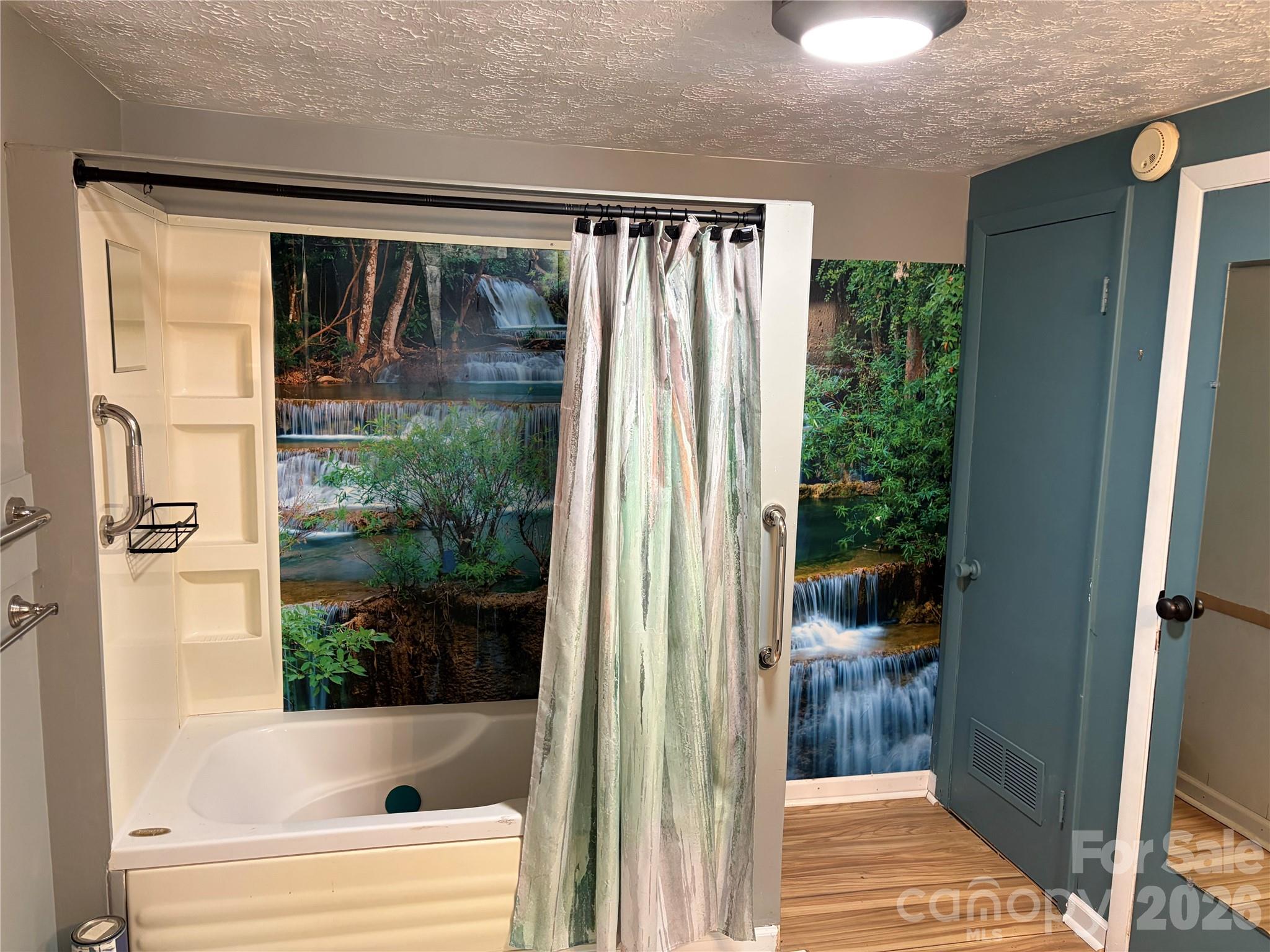 524 Clear Creek Road Property Photo 11