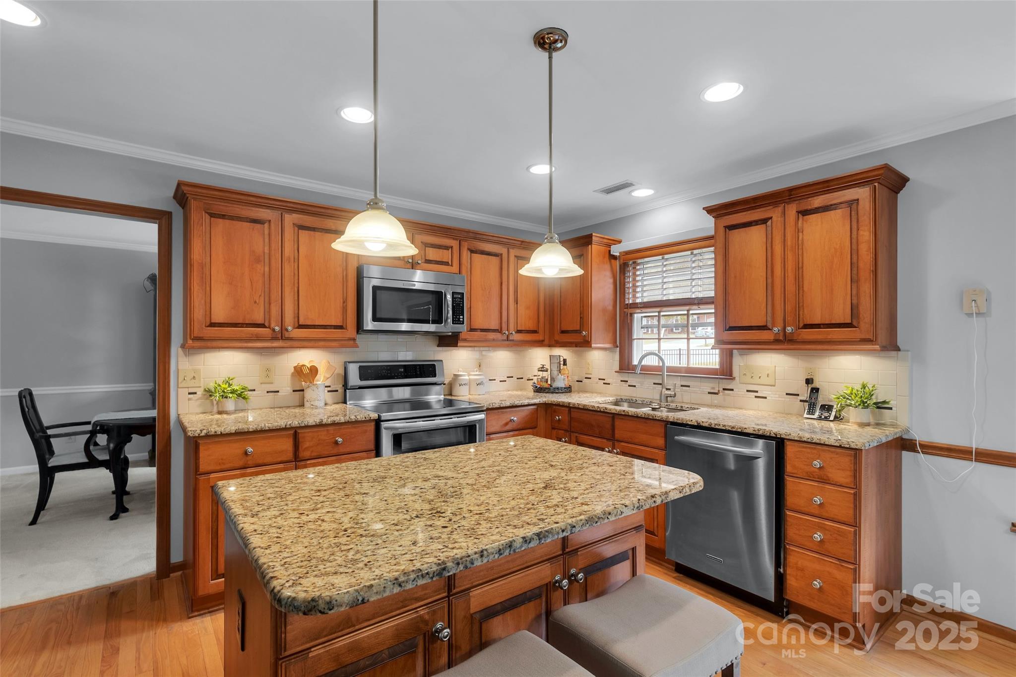 1401 Matthews Plantation Drive Property Photo 10