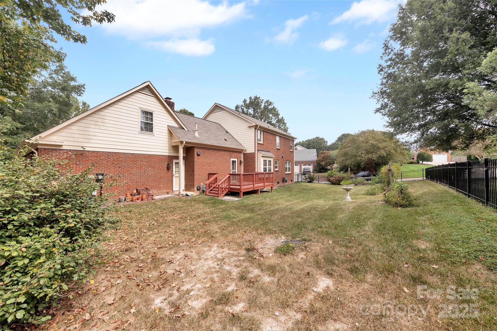 1401 Matthews Plantation Drive Property Photo 40