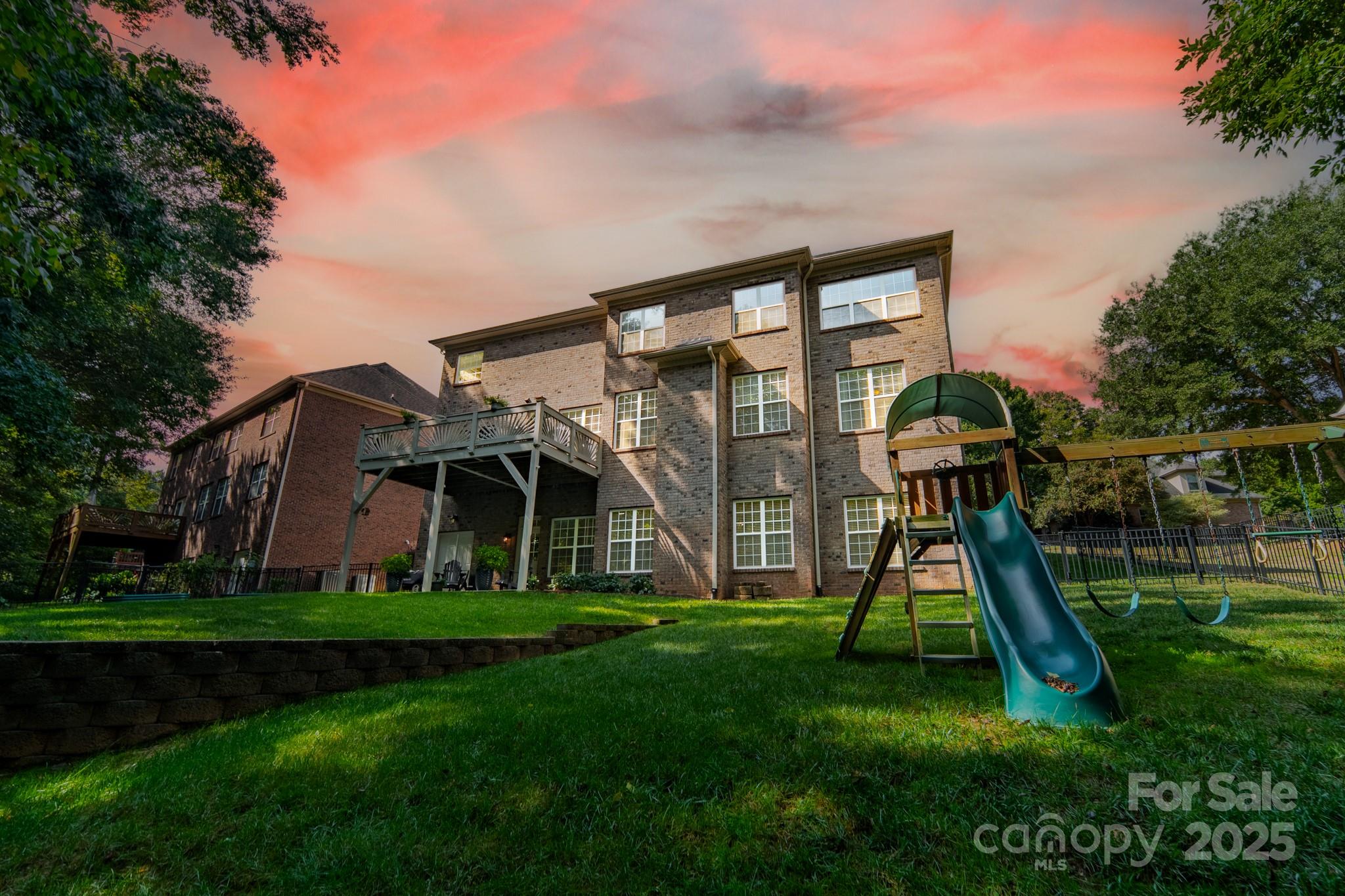 788 Portpatrick Place Property Photo 45