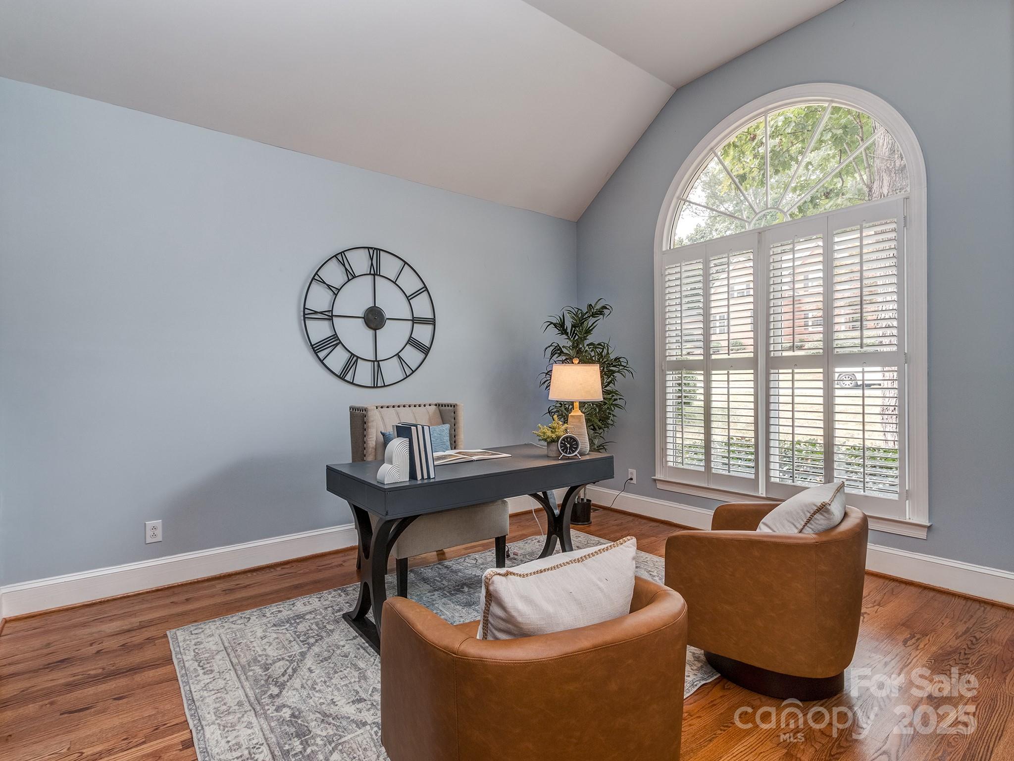 4301 Rosecliff Drive Property Photo 5