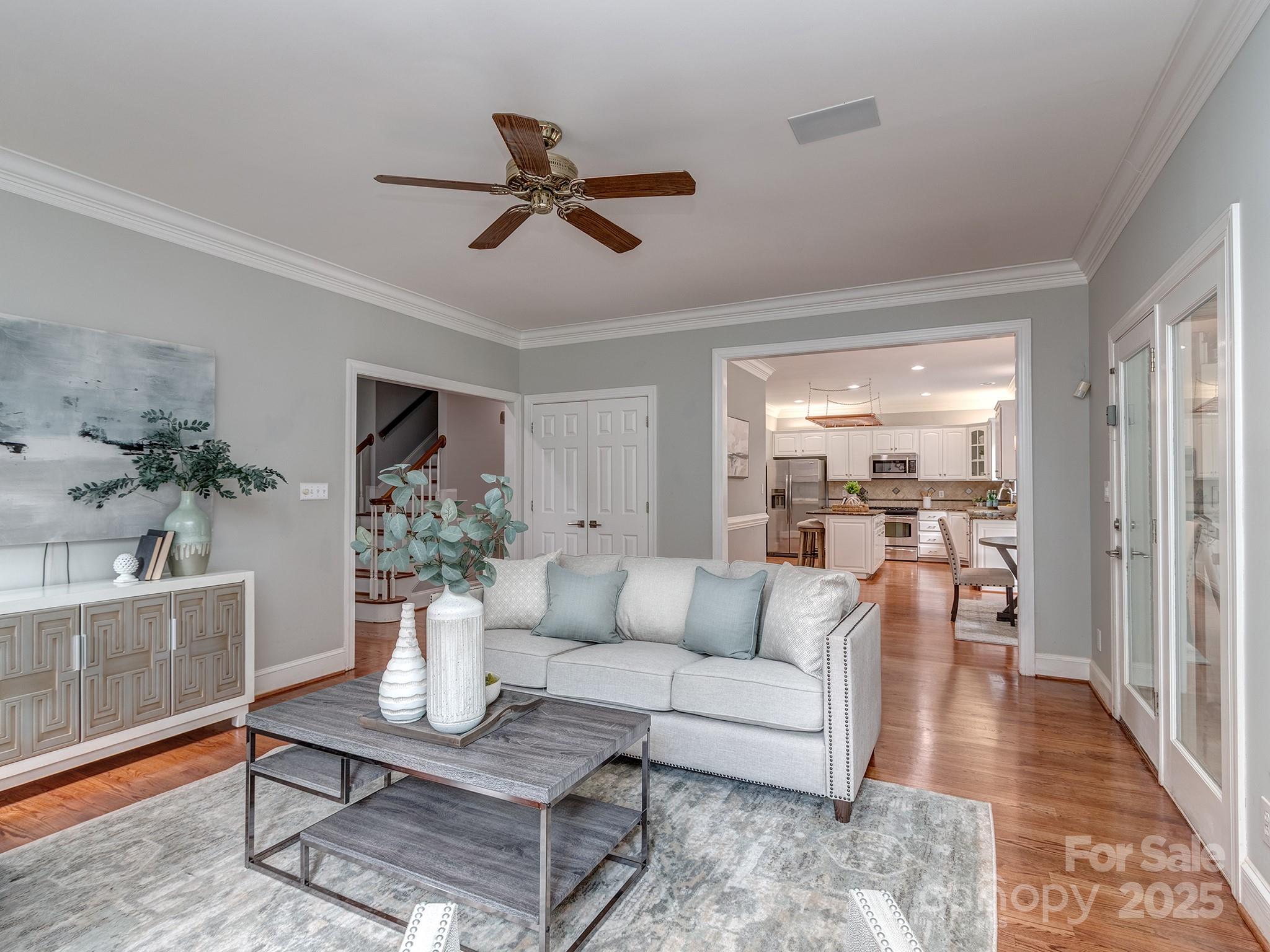 4301 Rosecliff Drive Property Photo 14