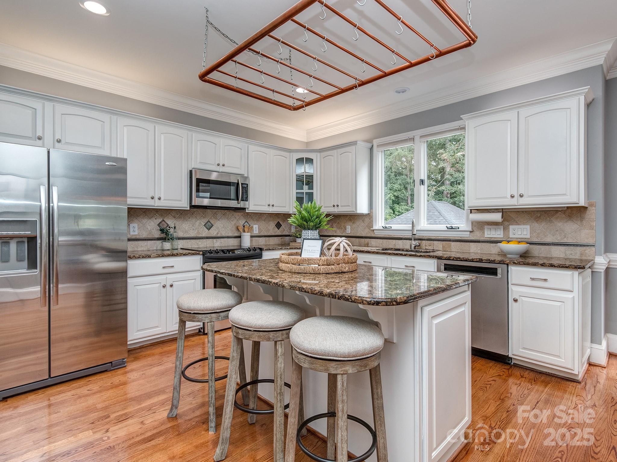 4301 Rosecliff Drive Property Photo 18