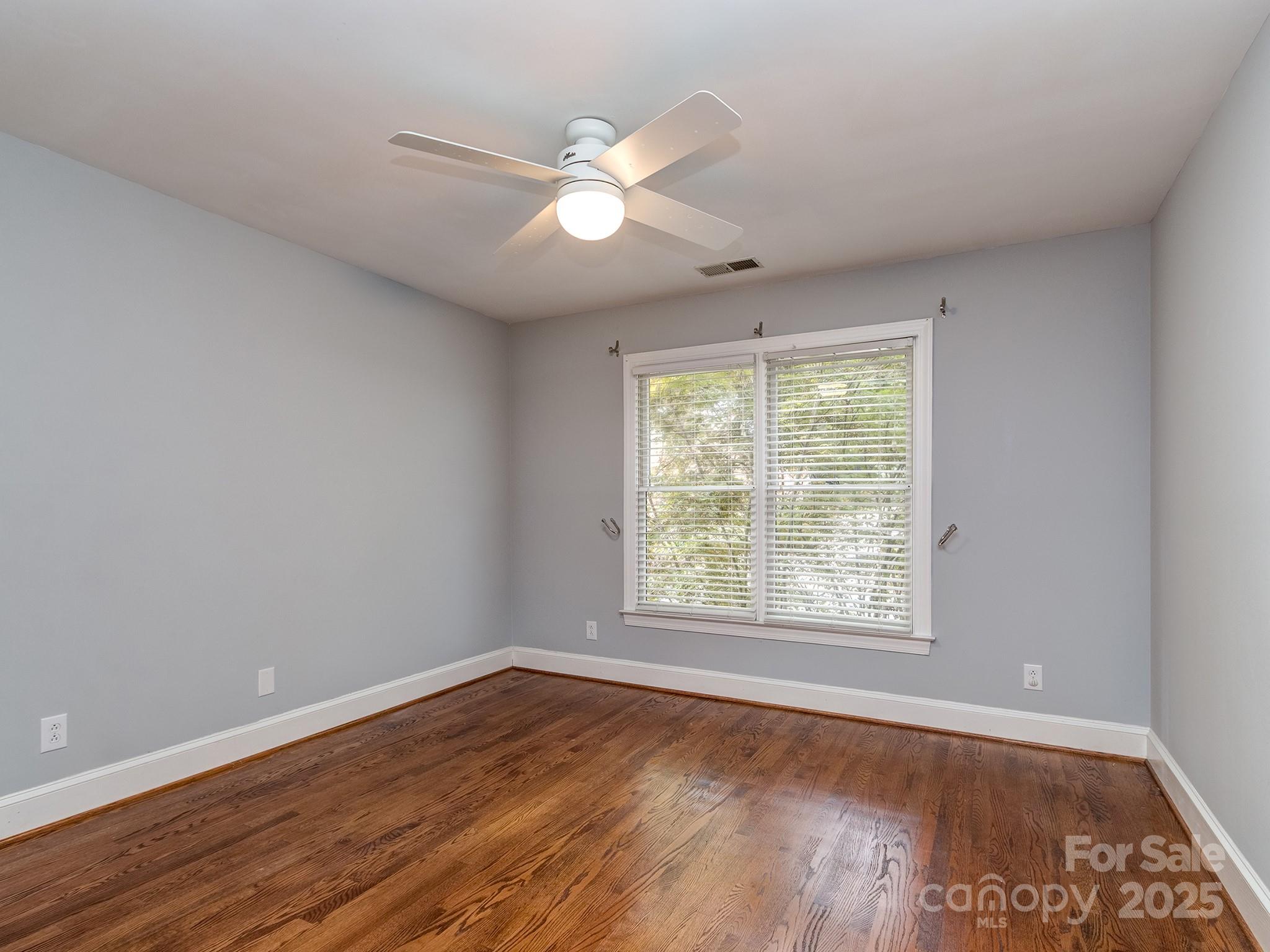 4301 Rosecliff Drive Property Photo 26