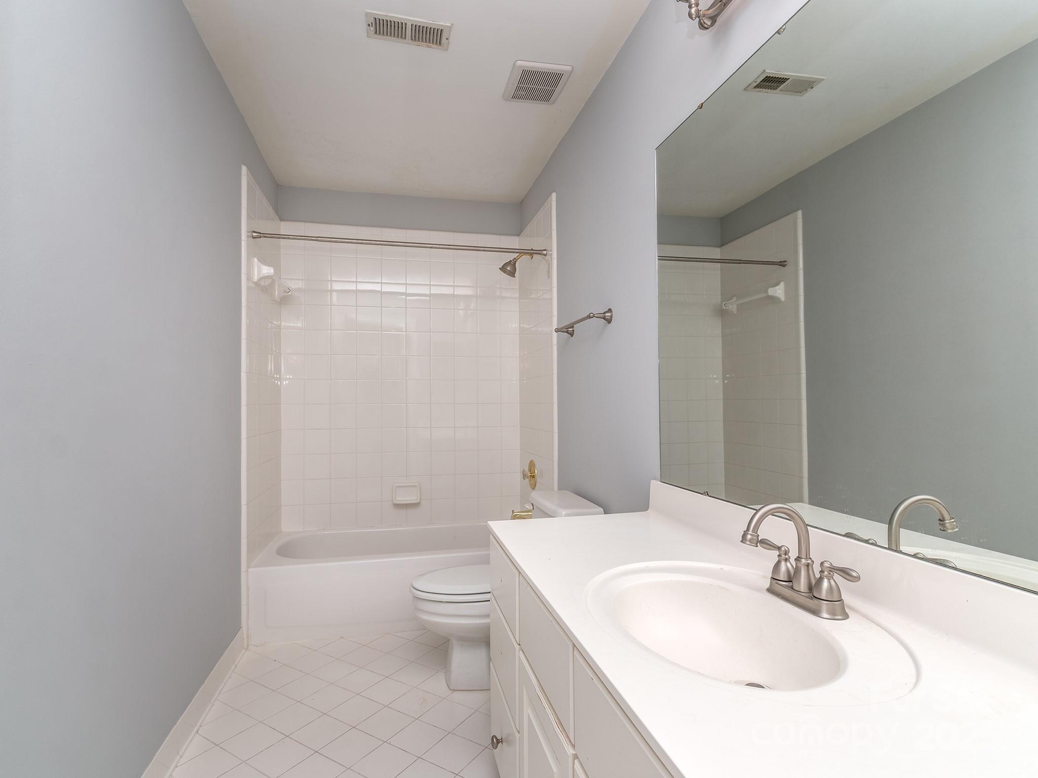 4301 Rosecliff Drive Property Photo 29