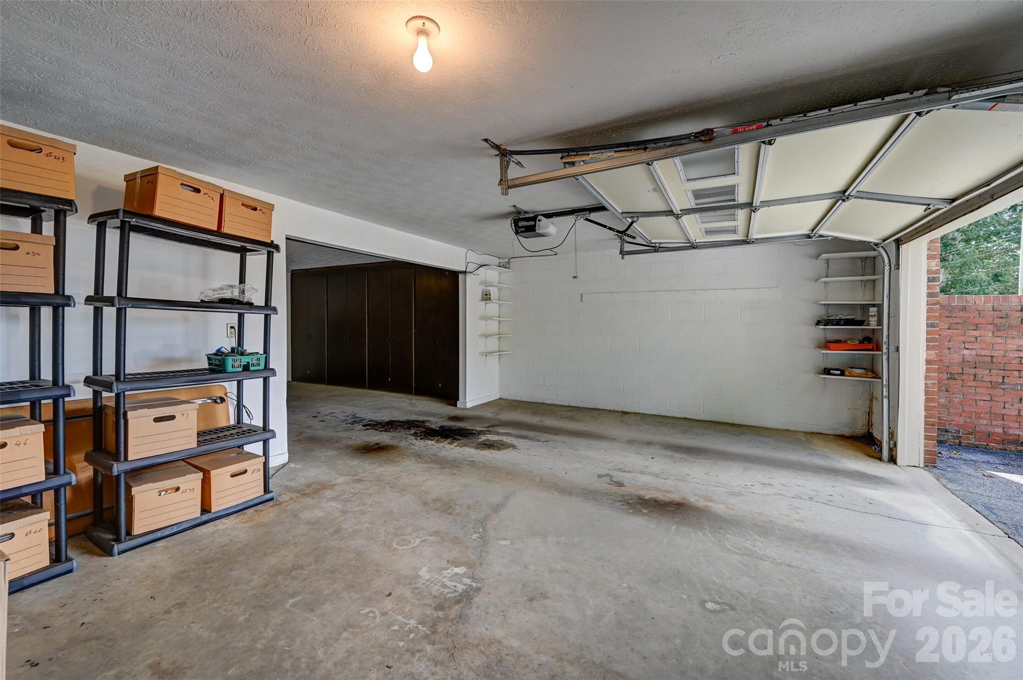 103 Oakwood Place 3 Property Photo 25