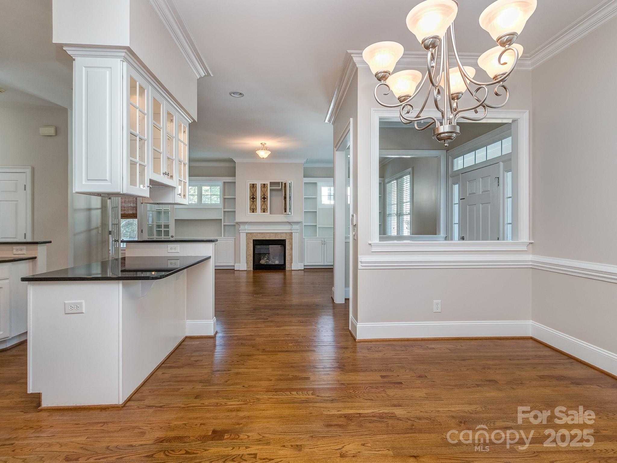 5227 Beacon Court Property Photo 9