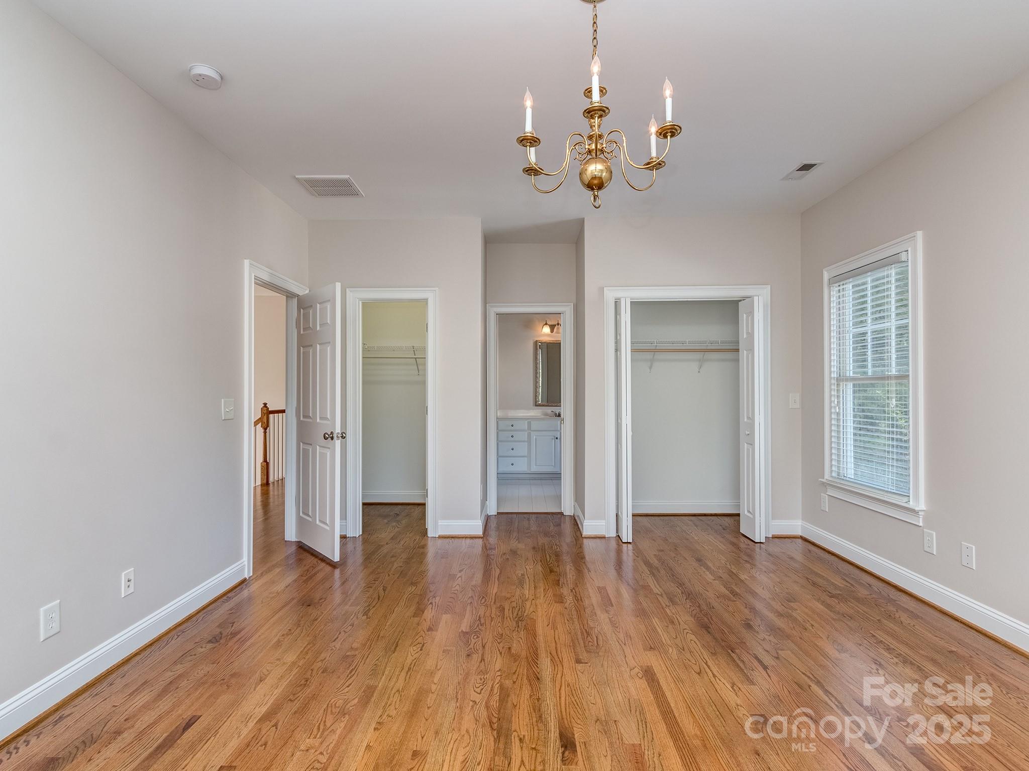 5227 Beacon Court Property Photo 19