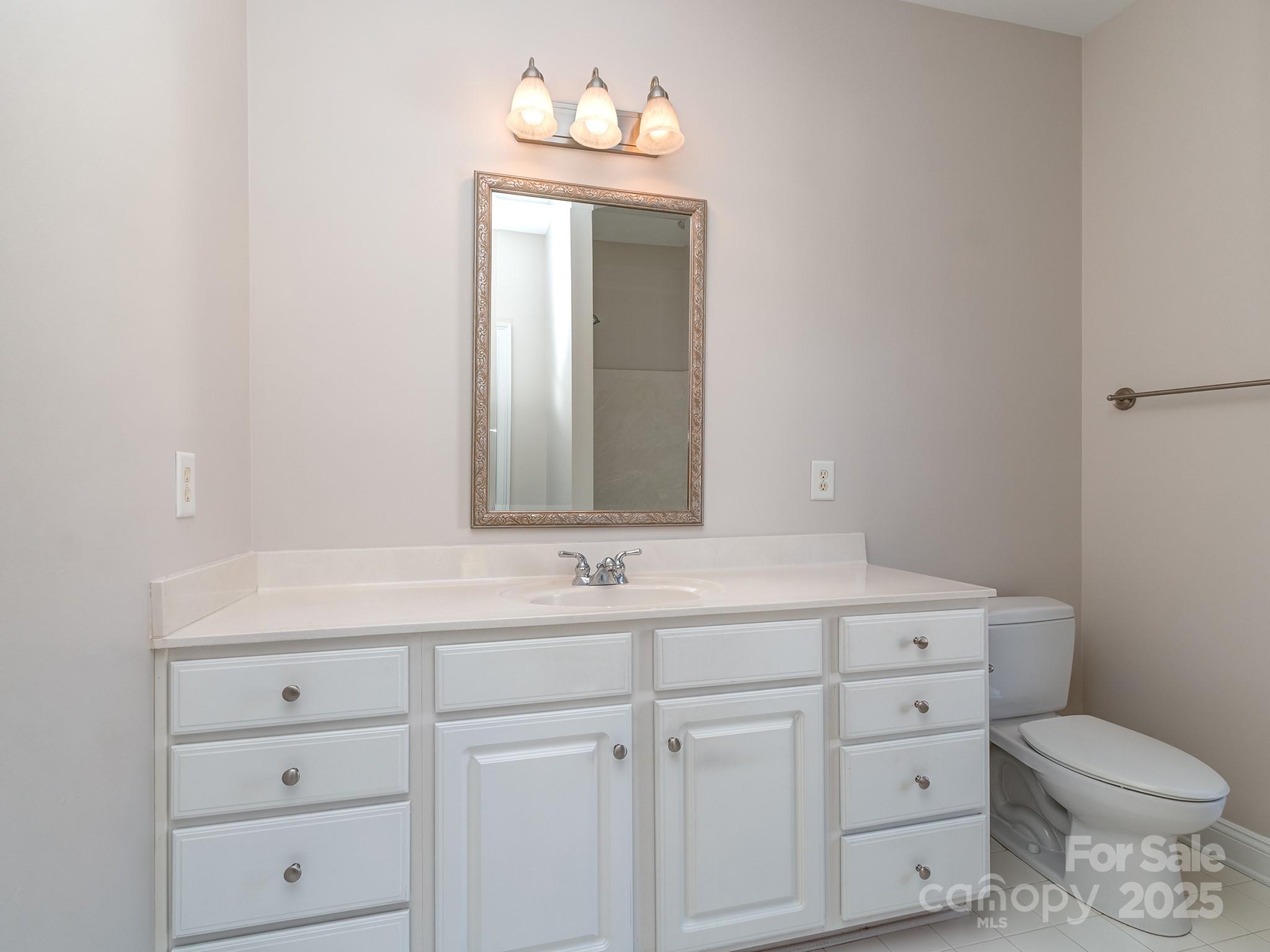 5227 Beacon Court Property Photo 21