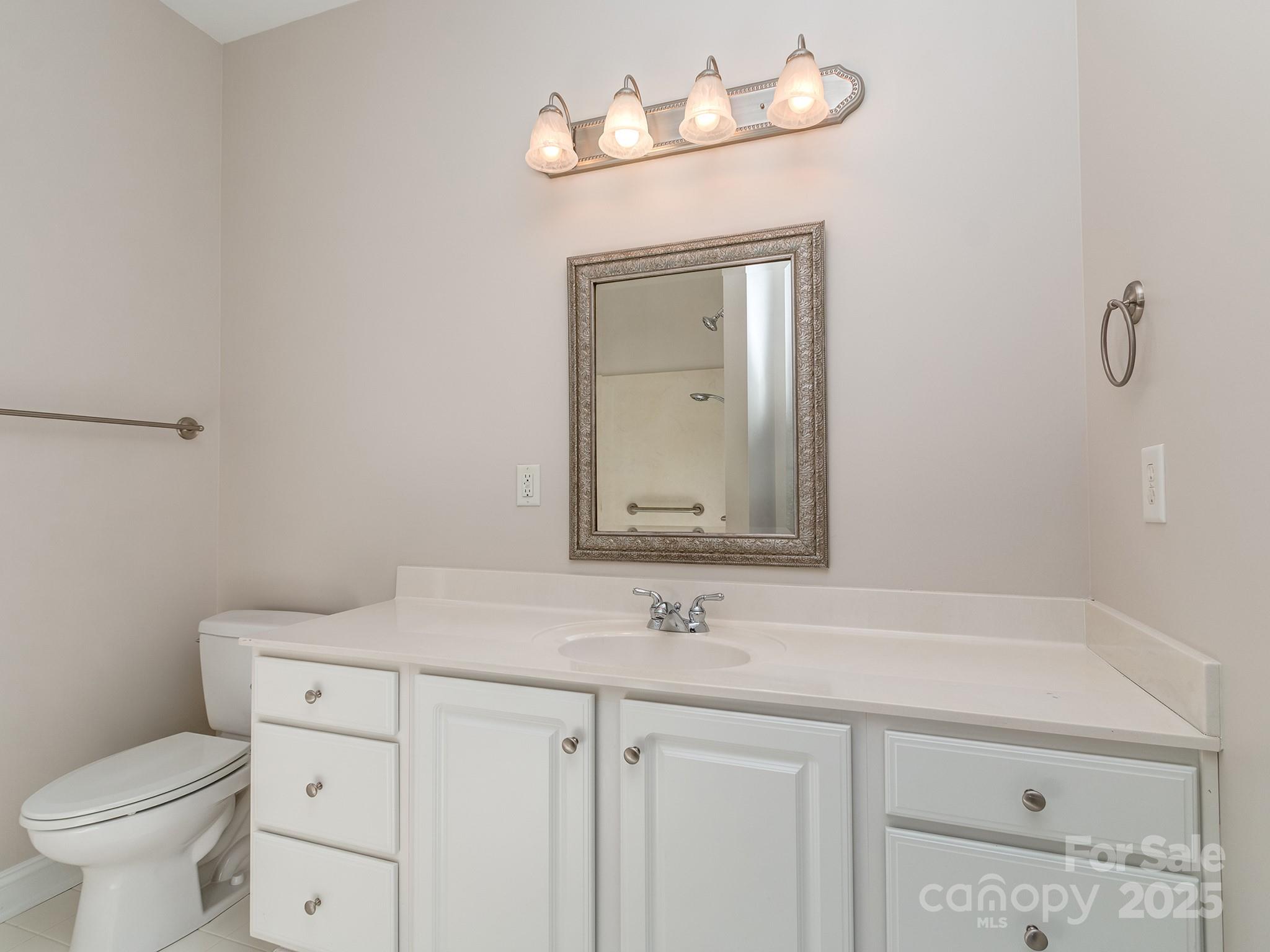 5227 Beacon Court Property Photo 26