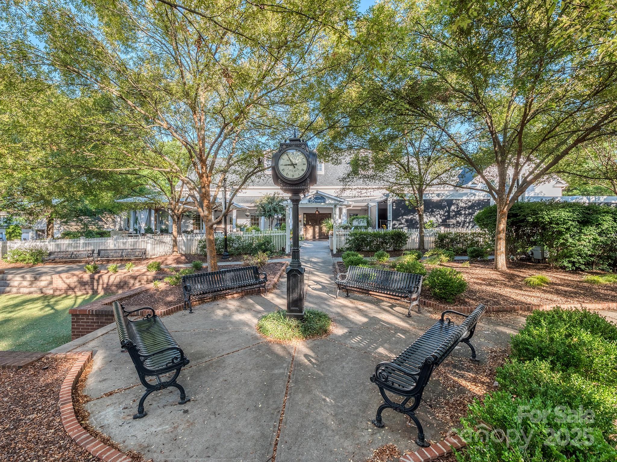 5227 Beacon Court Property Photo 39