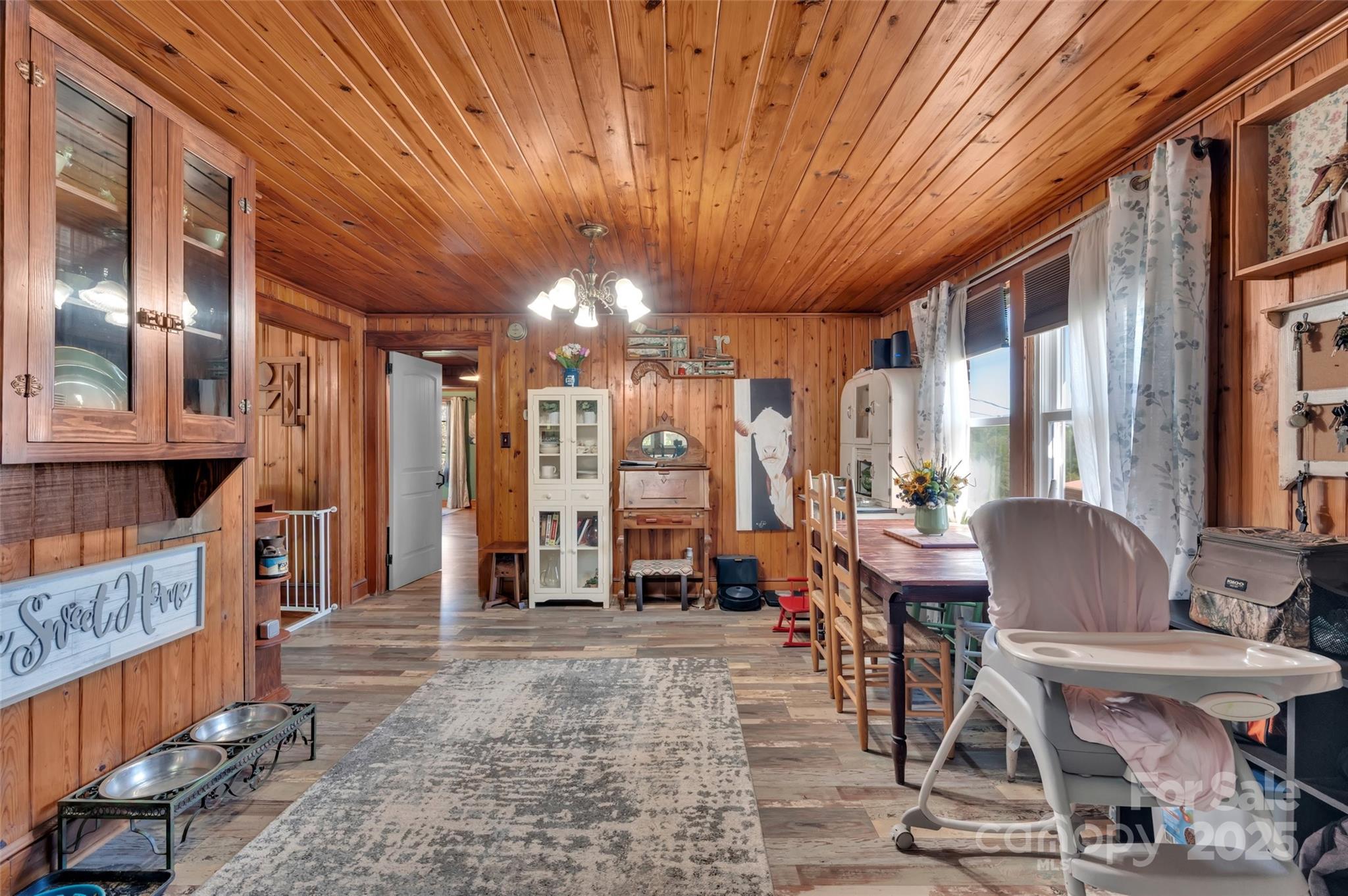 162 Wortman Drive Property Photo 7