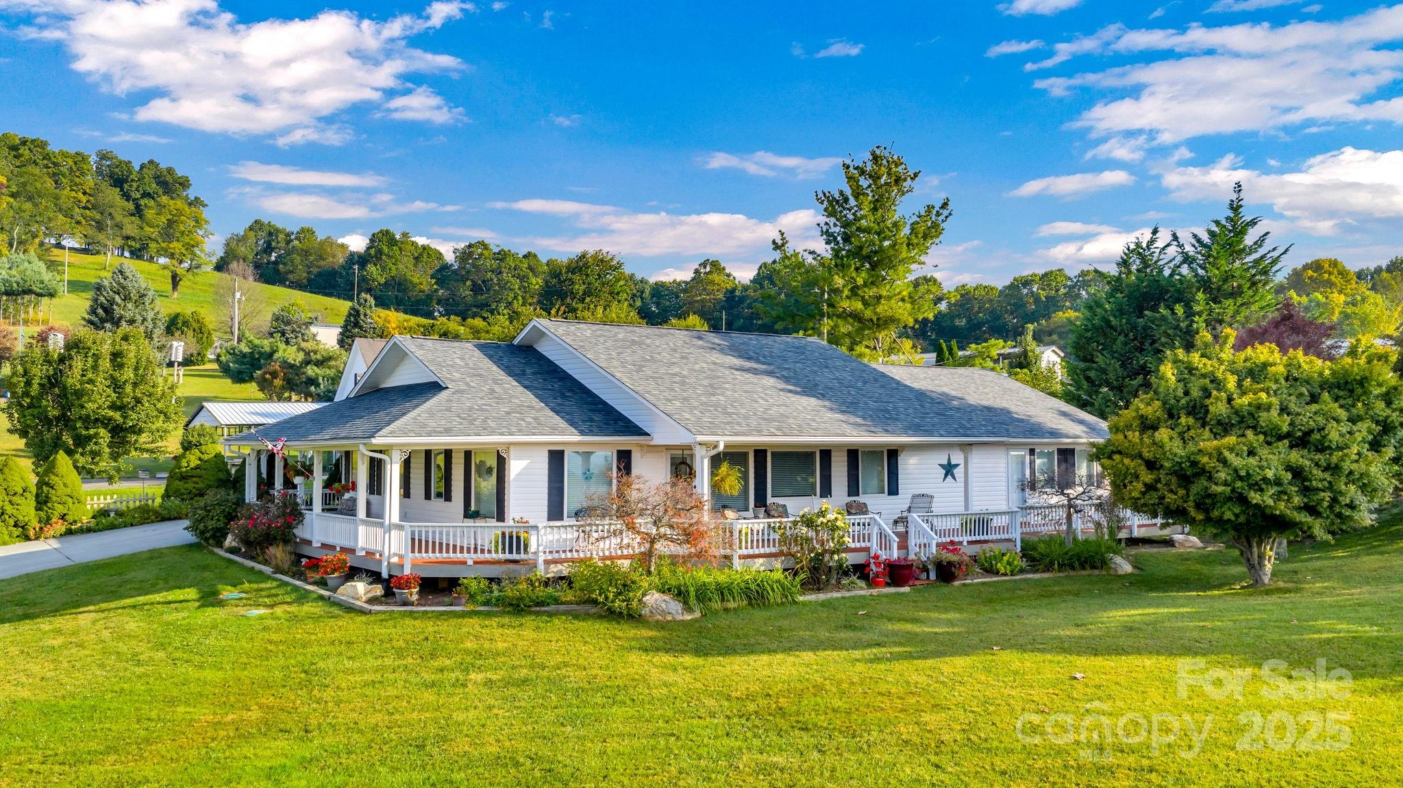 30 Boyer Lane Property Photo 1