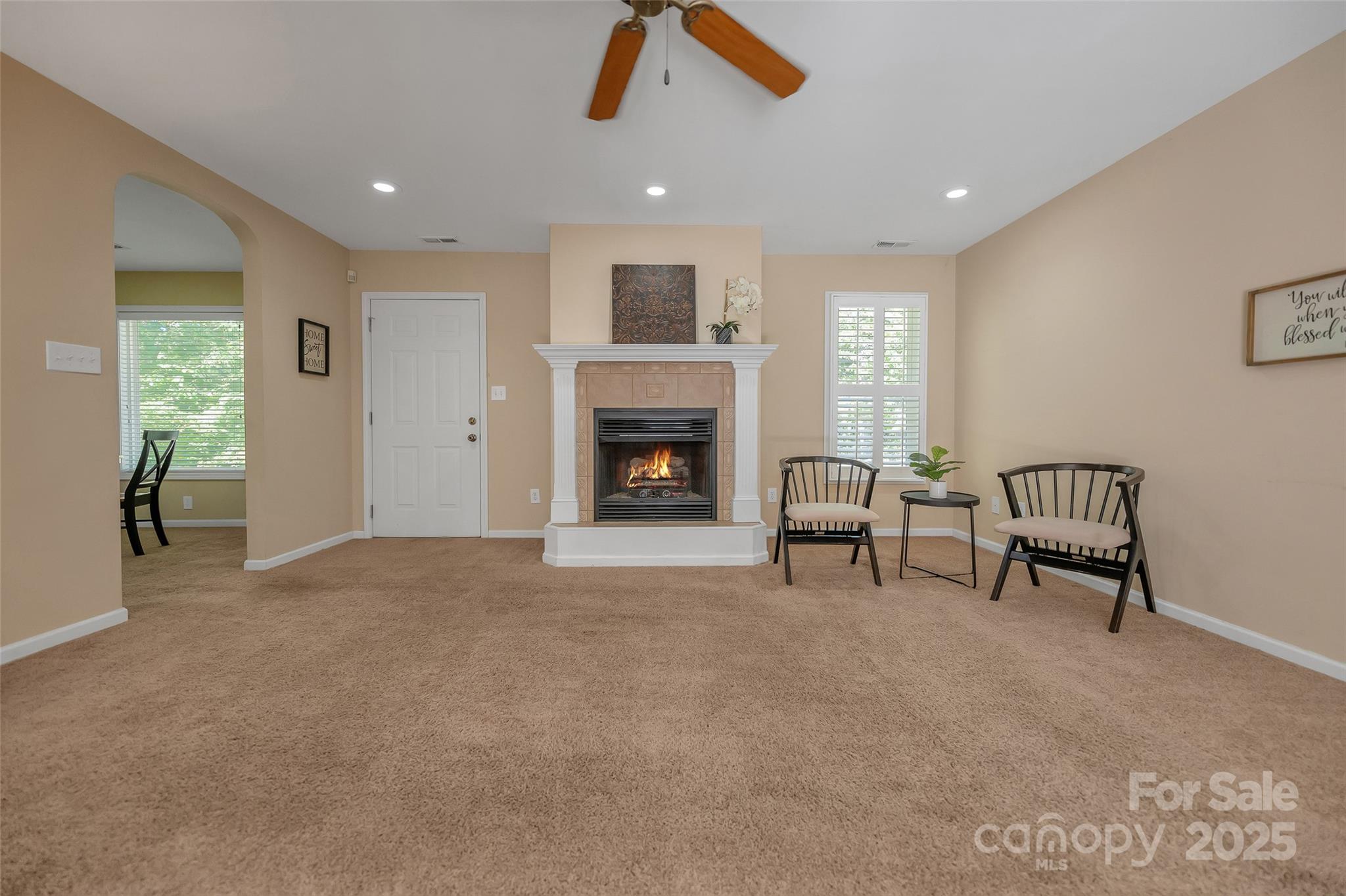 425 Huffstetler Road Property Photo 7