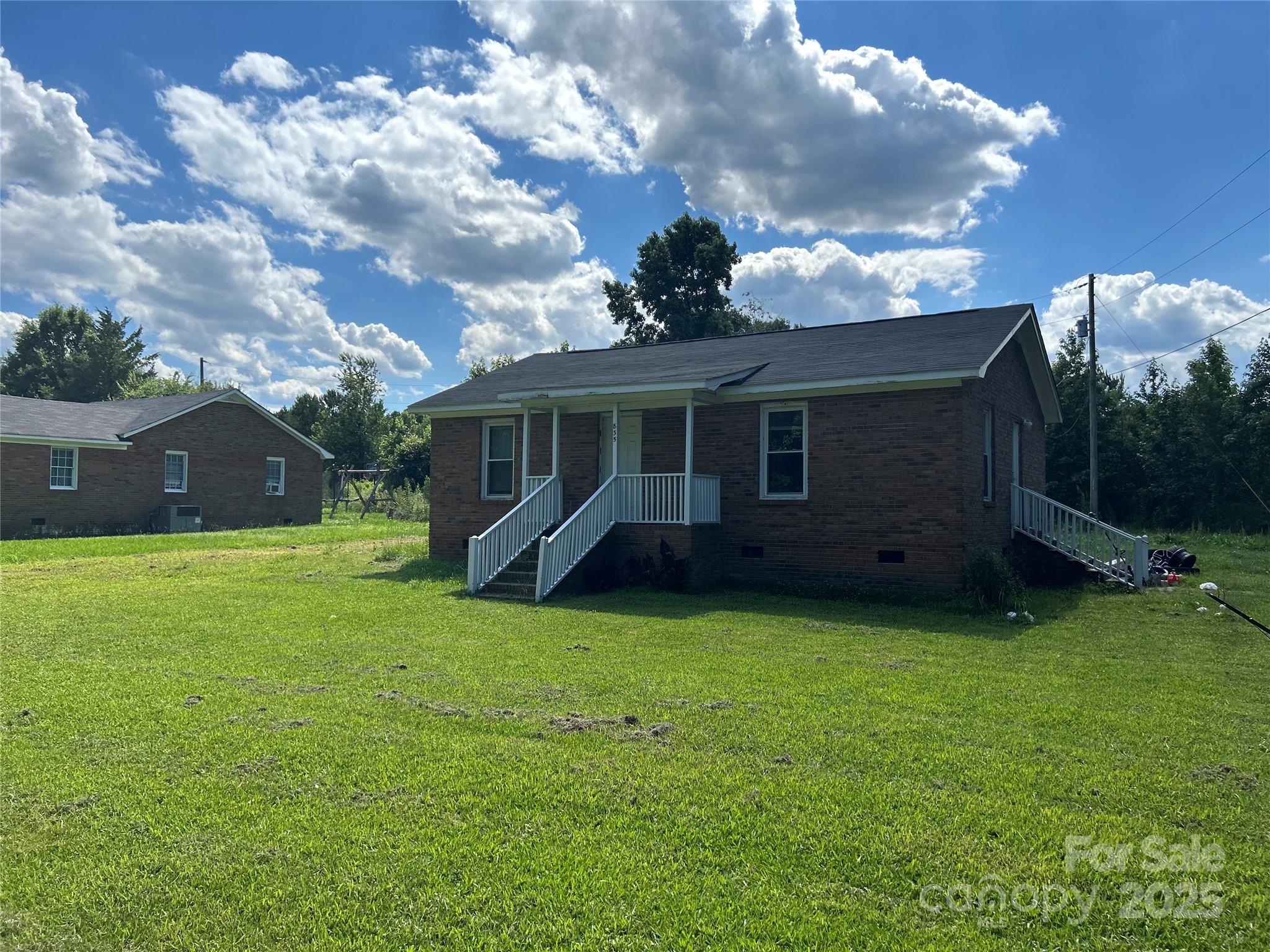 835 & 837 Sikes Mill Road Property Photo 1