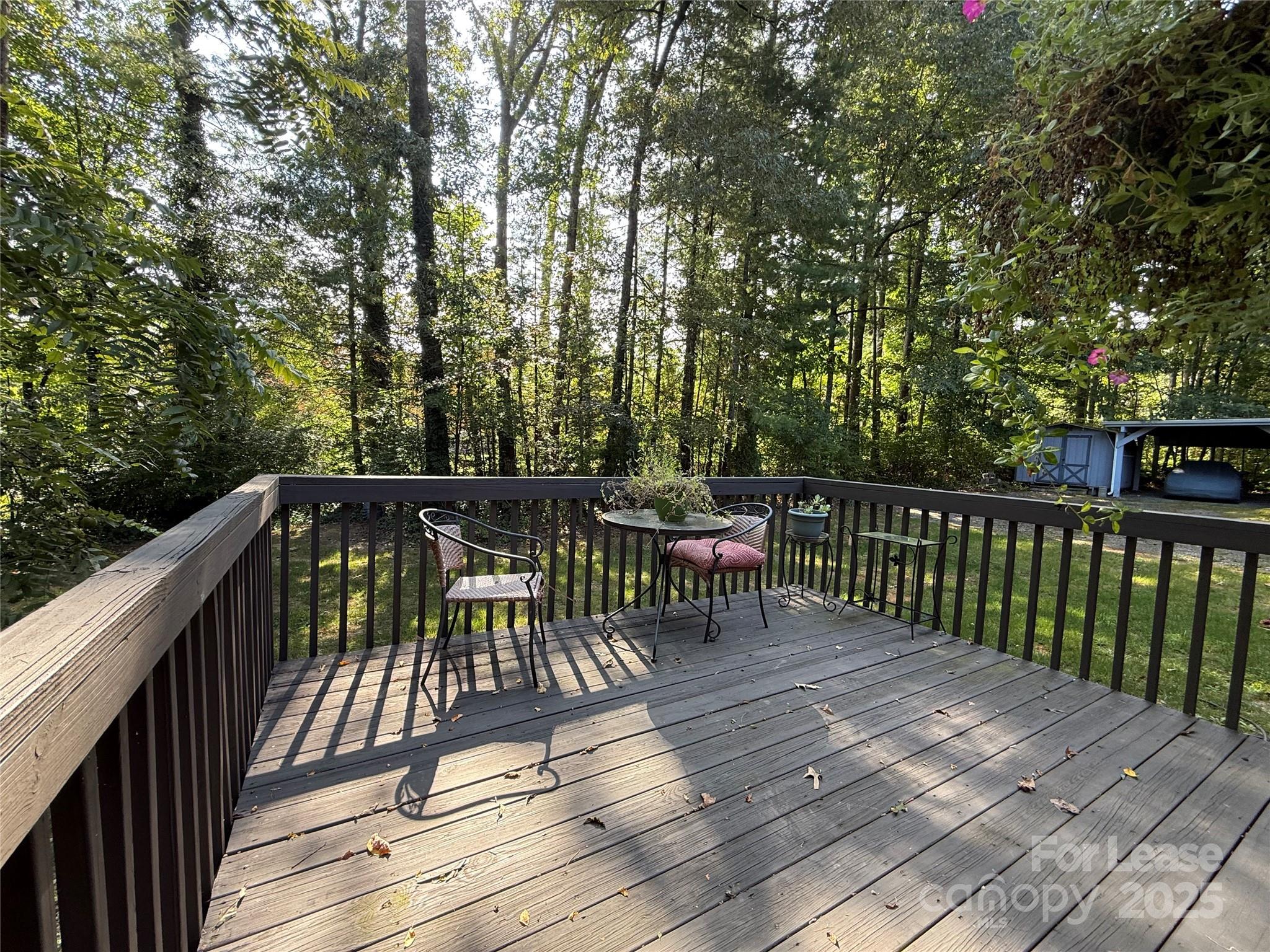 200 Daniel Drive Property Photo 5