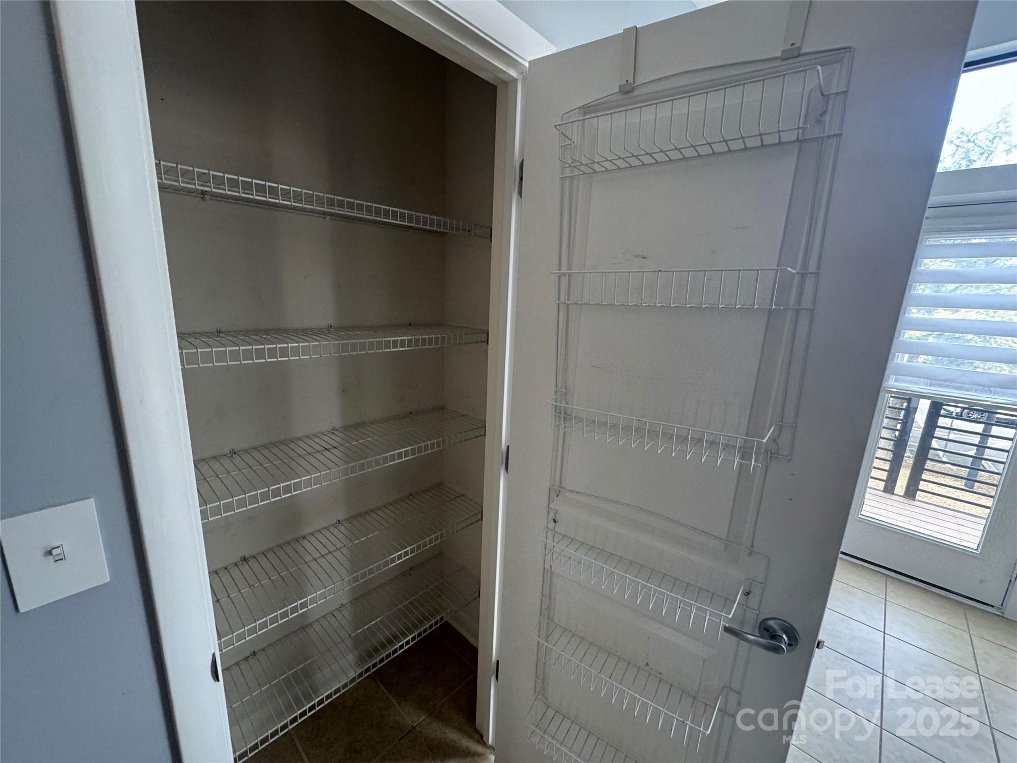 559 New Bern Station Court Property Photo 11