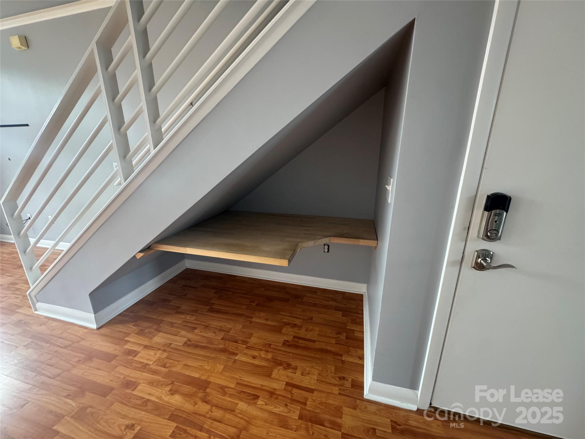 559 New Bern Station Court Property Photo 14