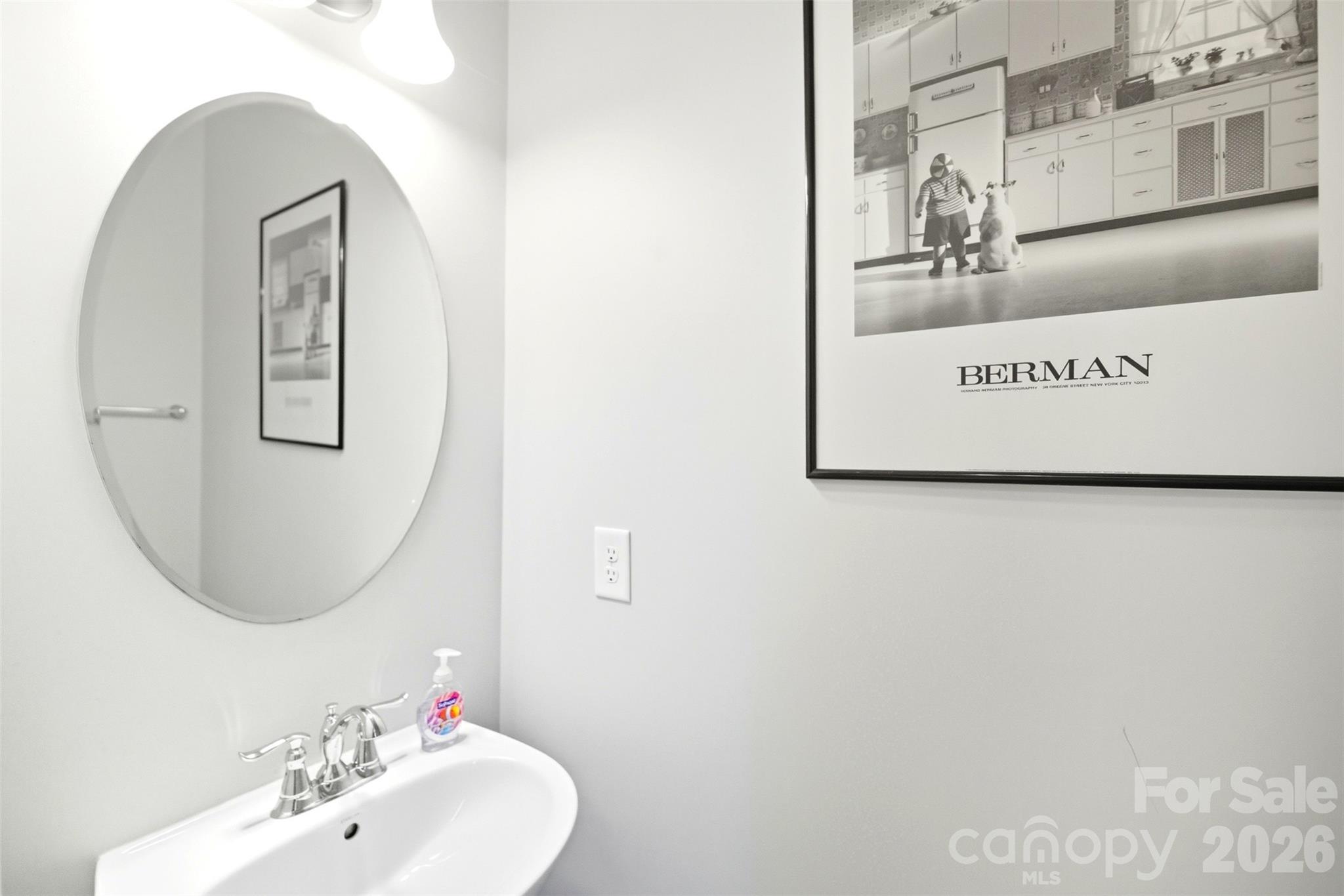 12725 Glowing Peak Road Property Photo 4