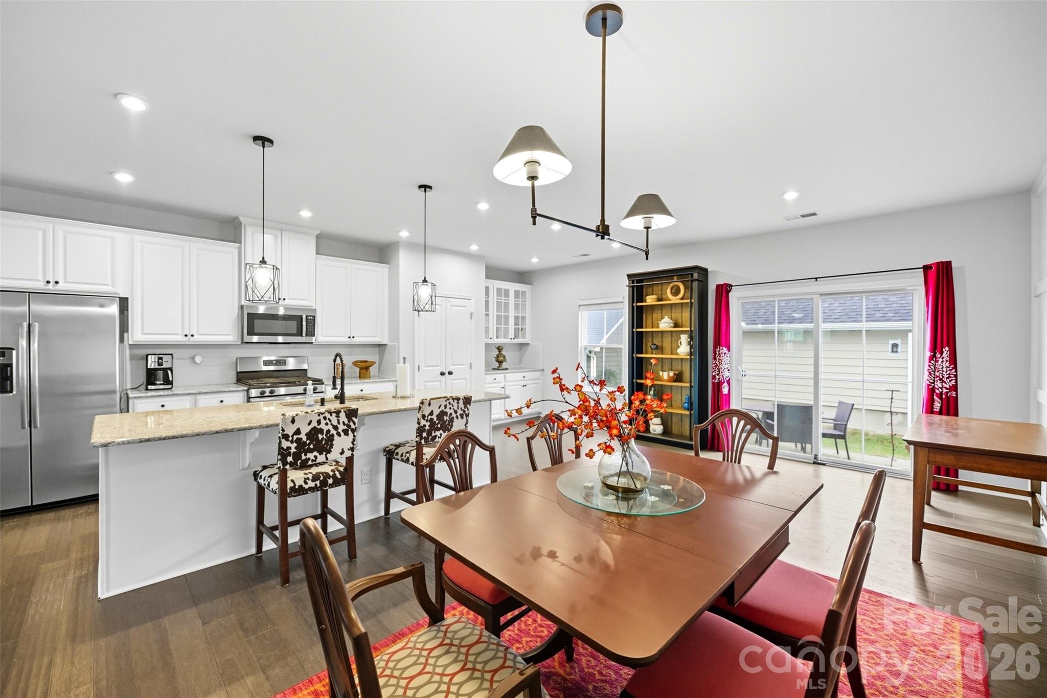 12725 Glowing Peak Road Property Photo 8
