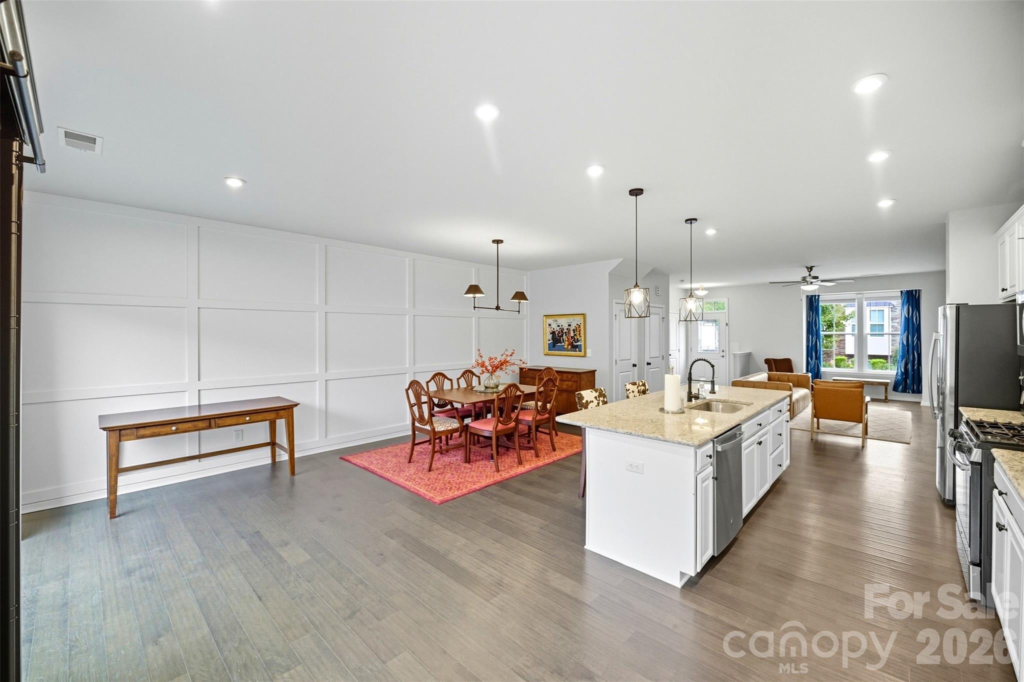 12725 Glowing Peak Road Property Photo 9