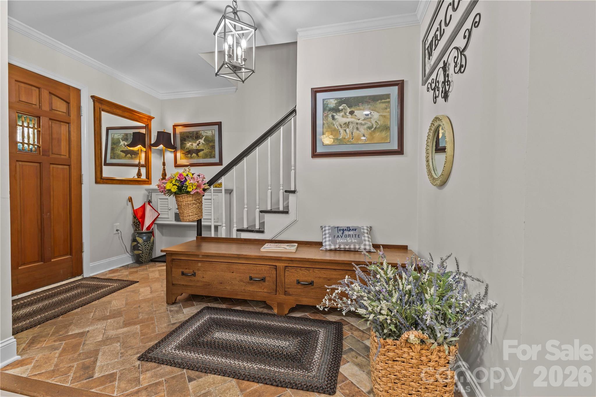 2502 Round Table Road D Property Photo 2