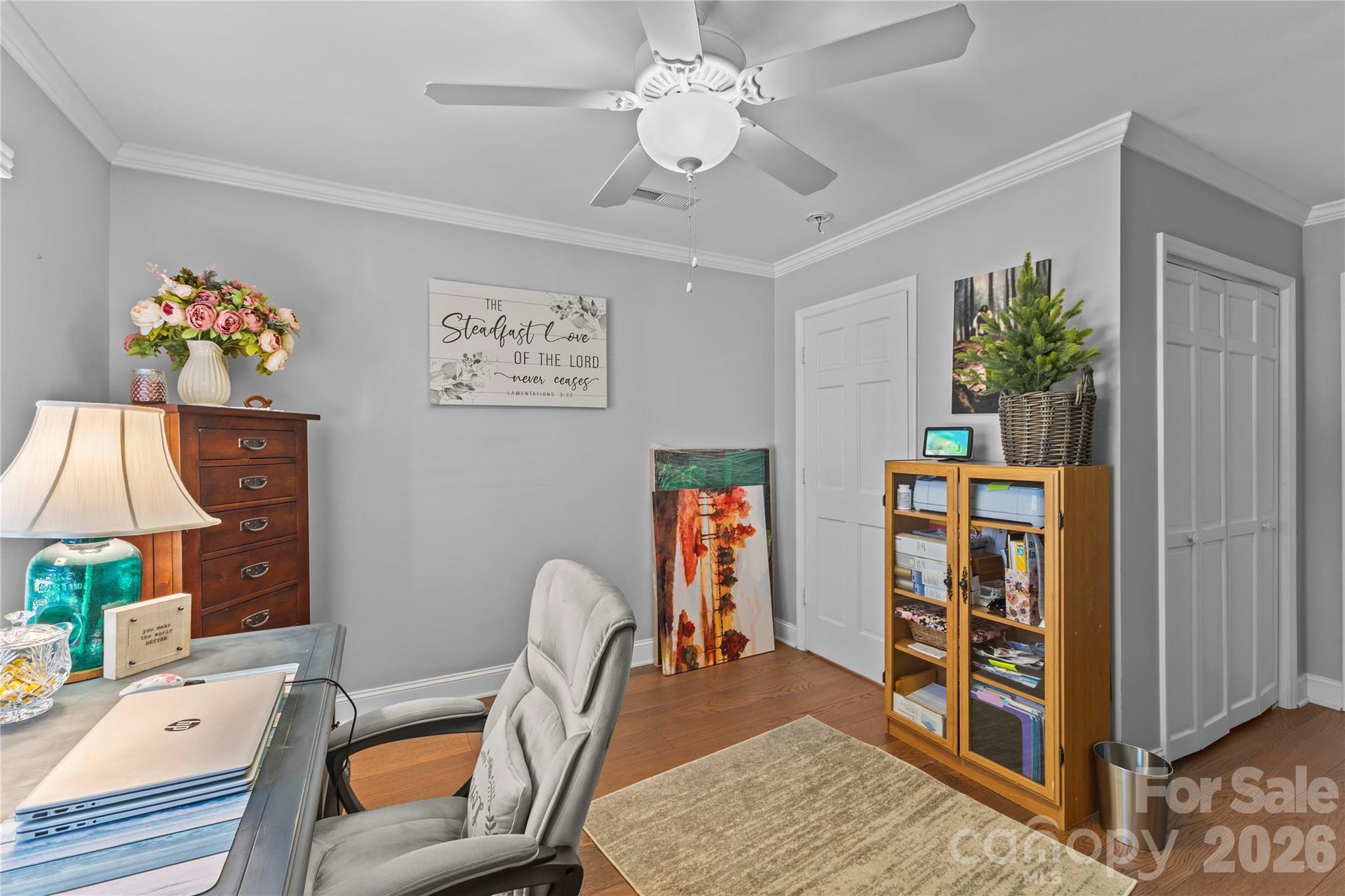 2502 Round Table Road D Property Photo 11