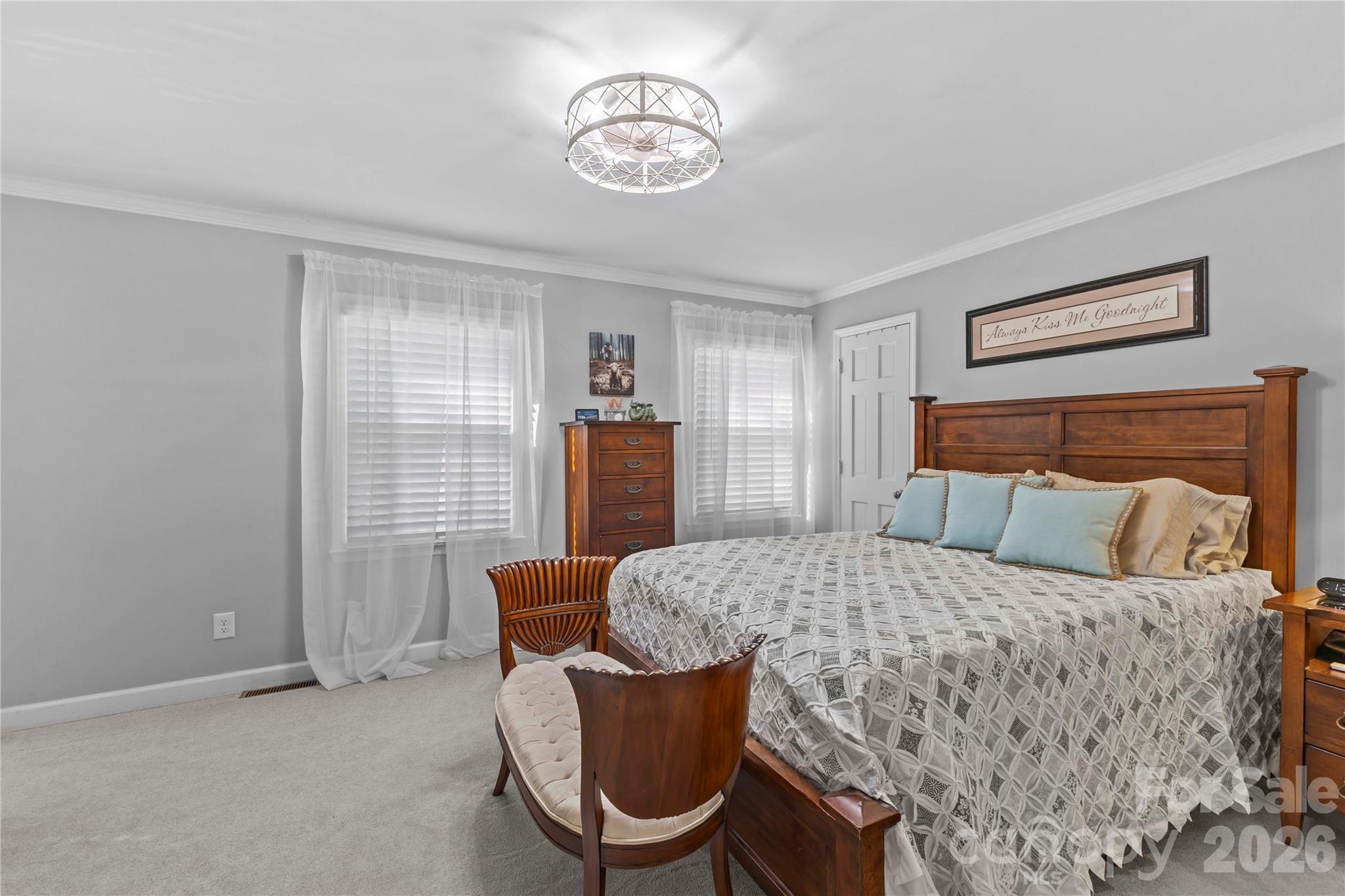 2502 Round Table Road D Property Photo 13