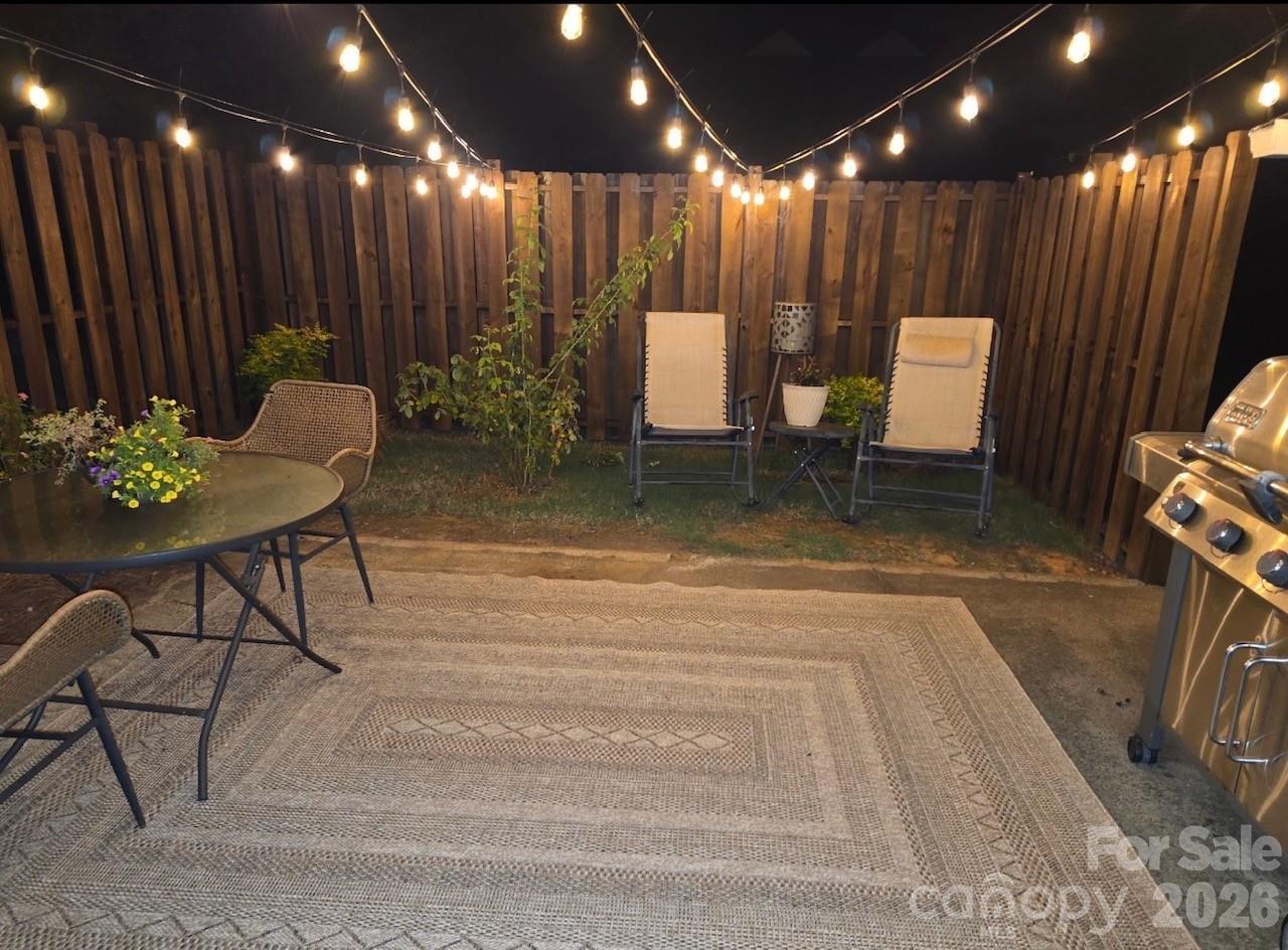 2502 Round Table Road D Property Photo 24