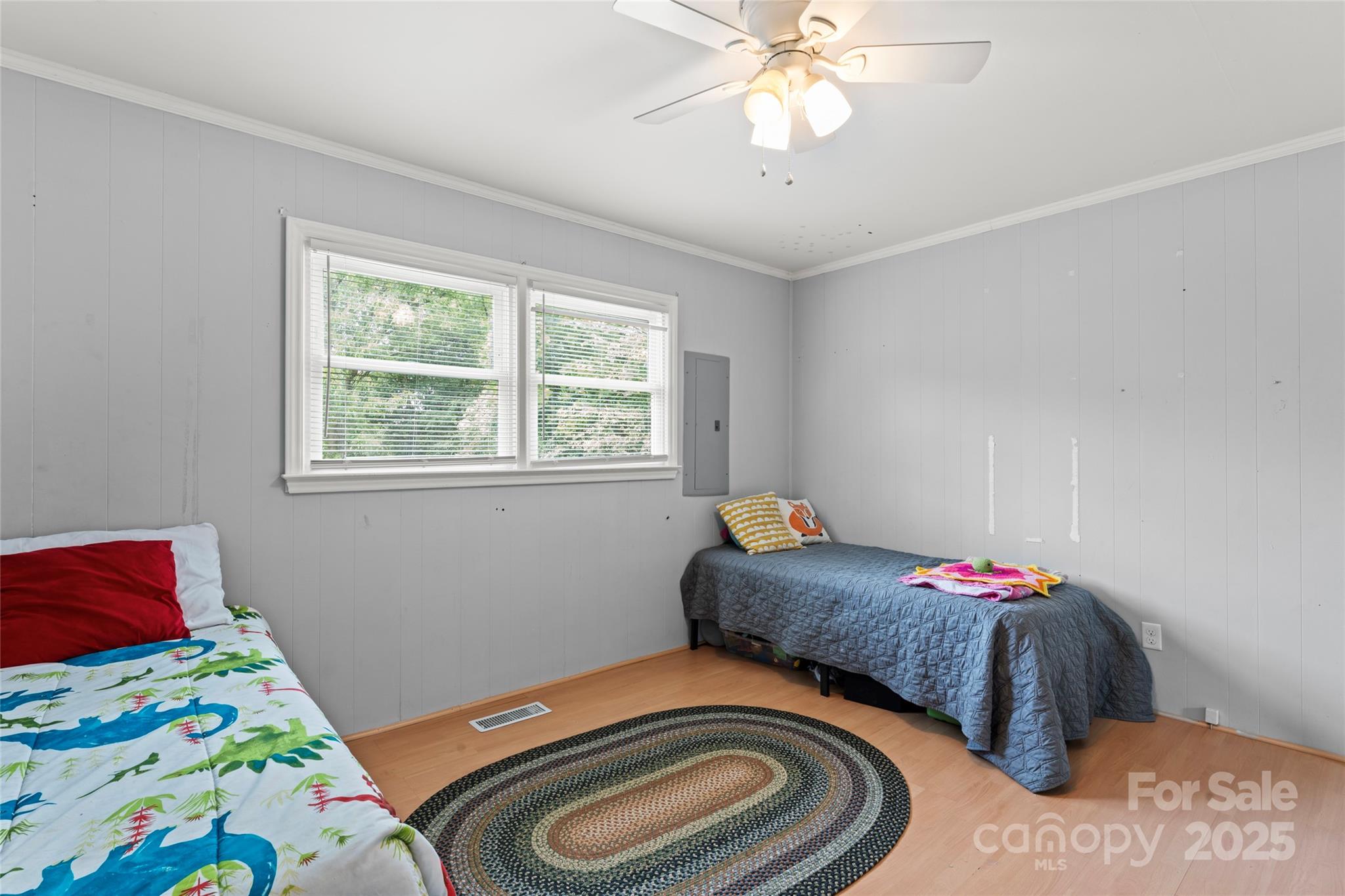 607 Ross Street Property Photo 10